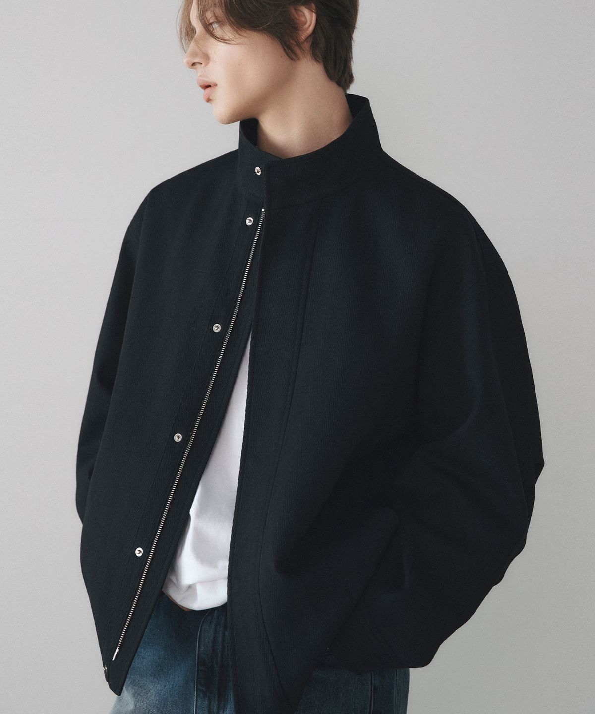 로템버(ROTEMBER) 헤링본 트윌 하이넥 자켓 [BLACK]