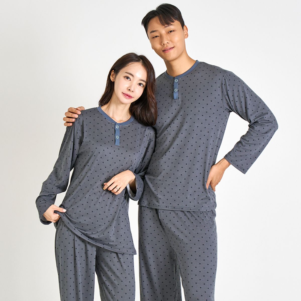 에이원(AONE) [SET] 커플 미니도트 피치기모 라운드 상하 잠옷