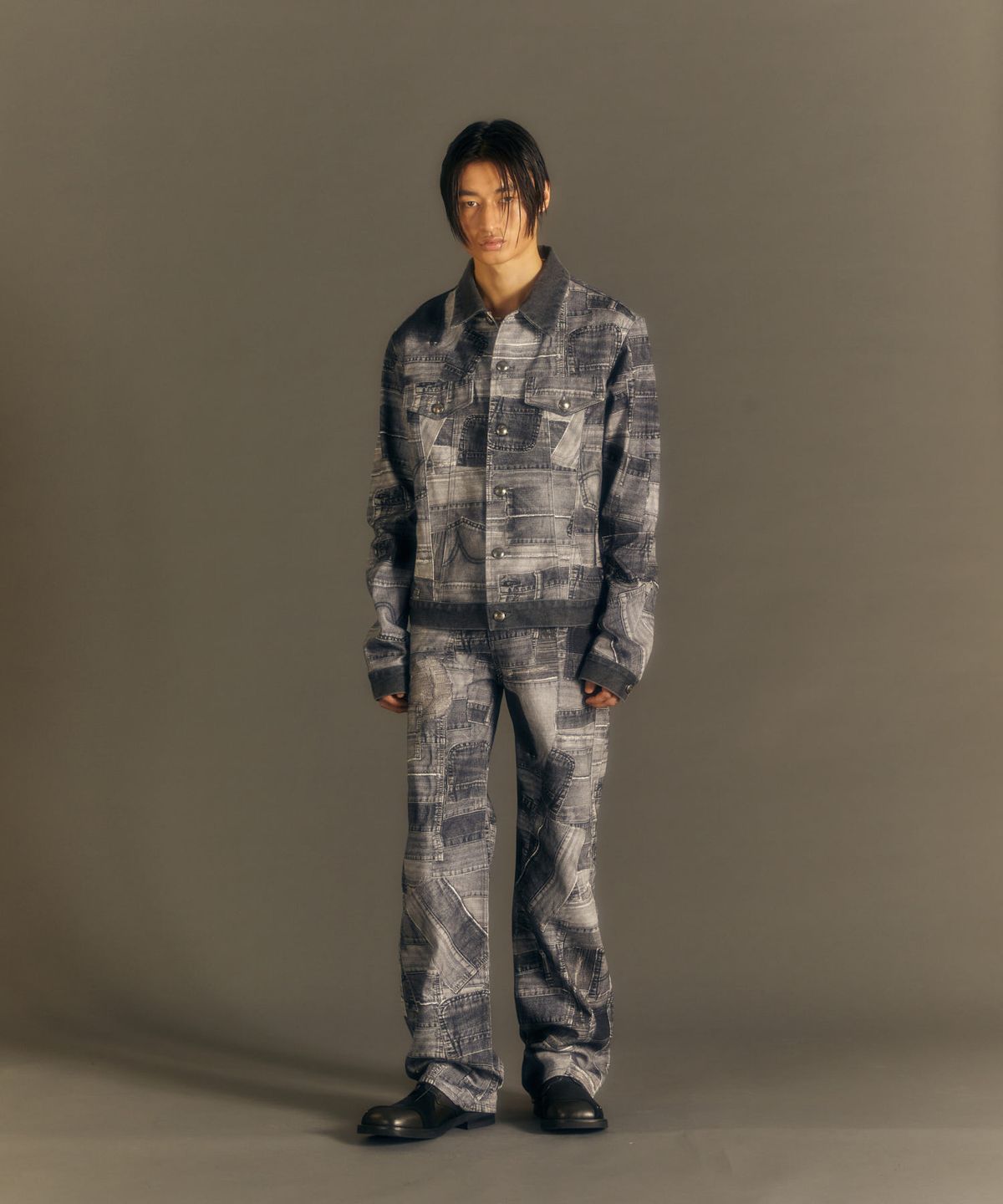 앤더슨벨(ADSB ANDERSSON BELL) 브르노 패치워크 프린트 와이드 진 apa683m(BLACK)