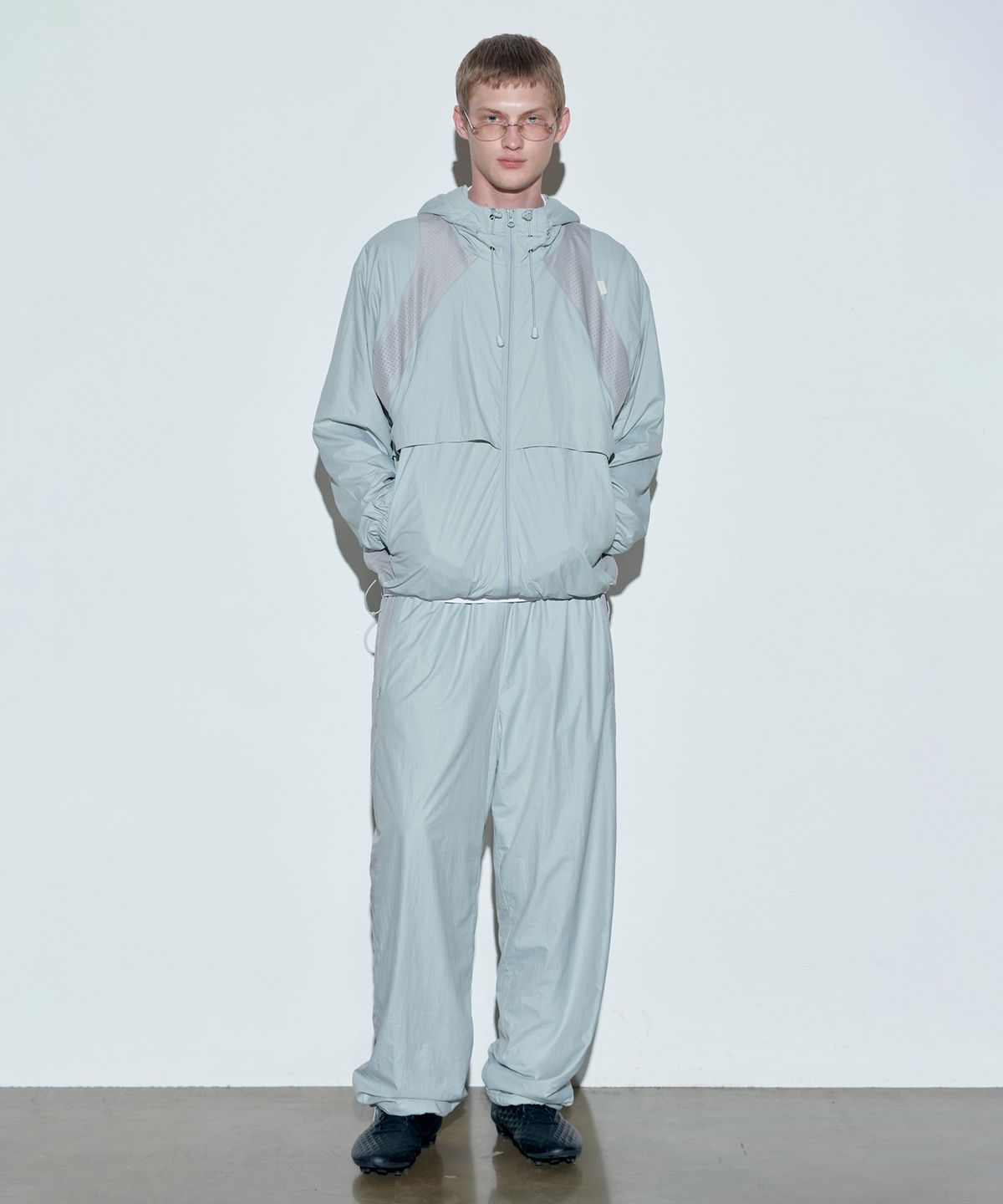 스컬프터(SCULPTOR) Paneled Wind Pants Sage