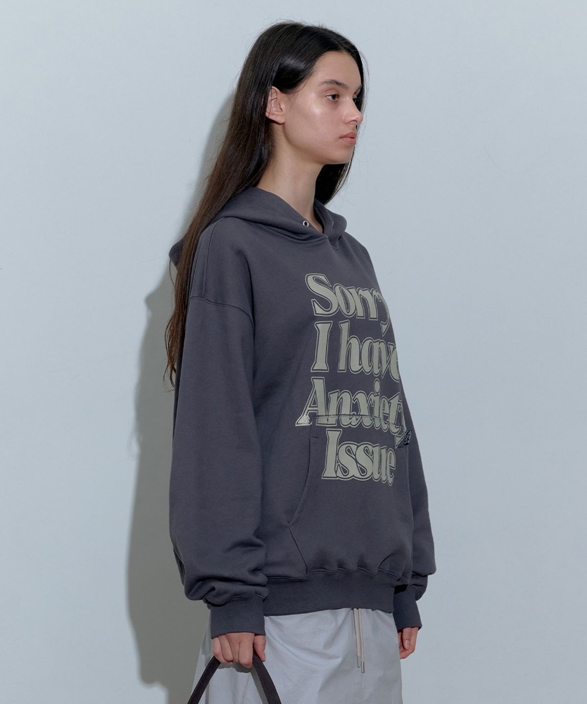 스컬프터(SCULPTOR) Social Anxiety Hoodie Charcoal
