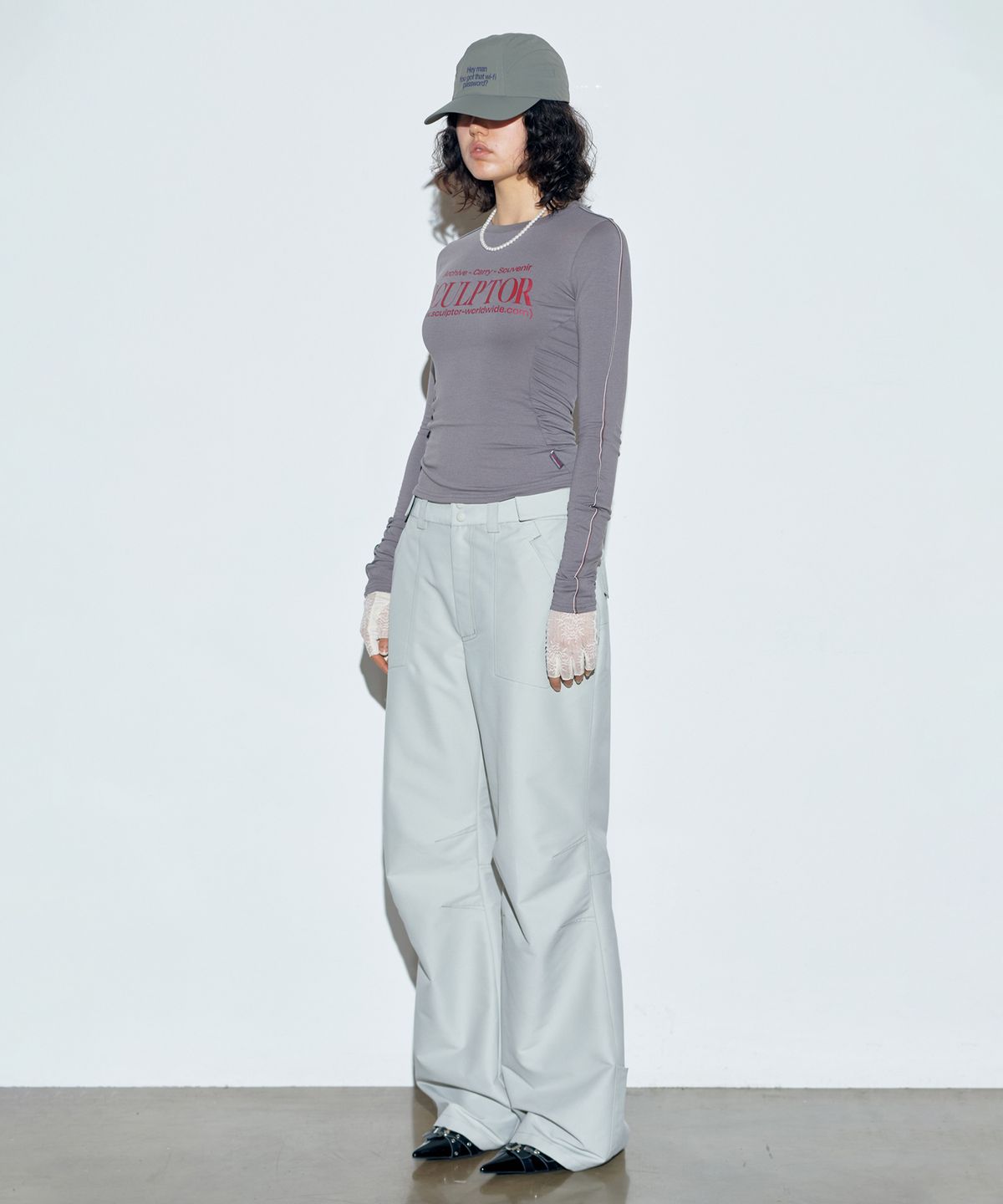 스컬프터(SCULPTOR) Classic Bootcut Pants Pale Beige