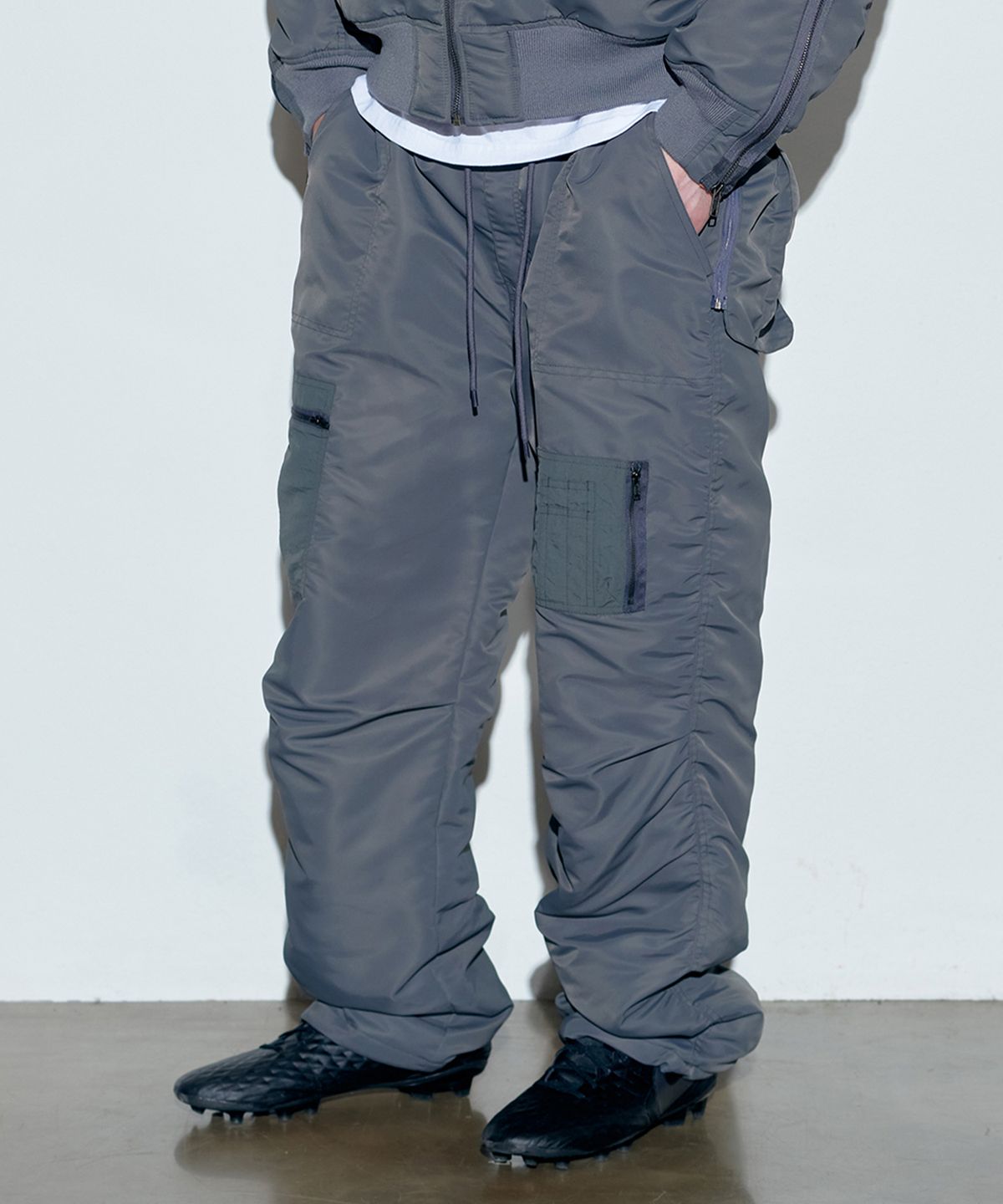 스컬프터(SCULPTOR) Flight Pants Charcoal