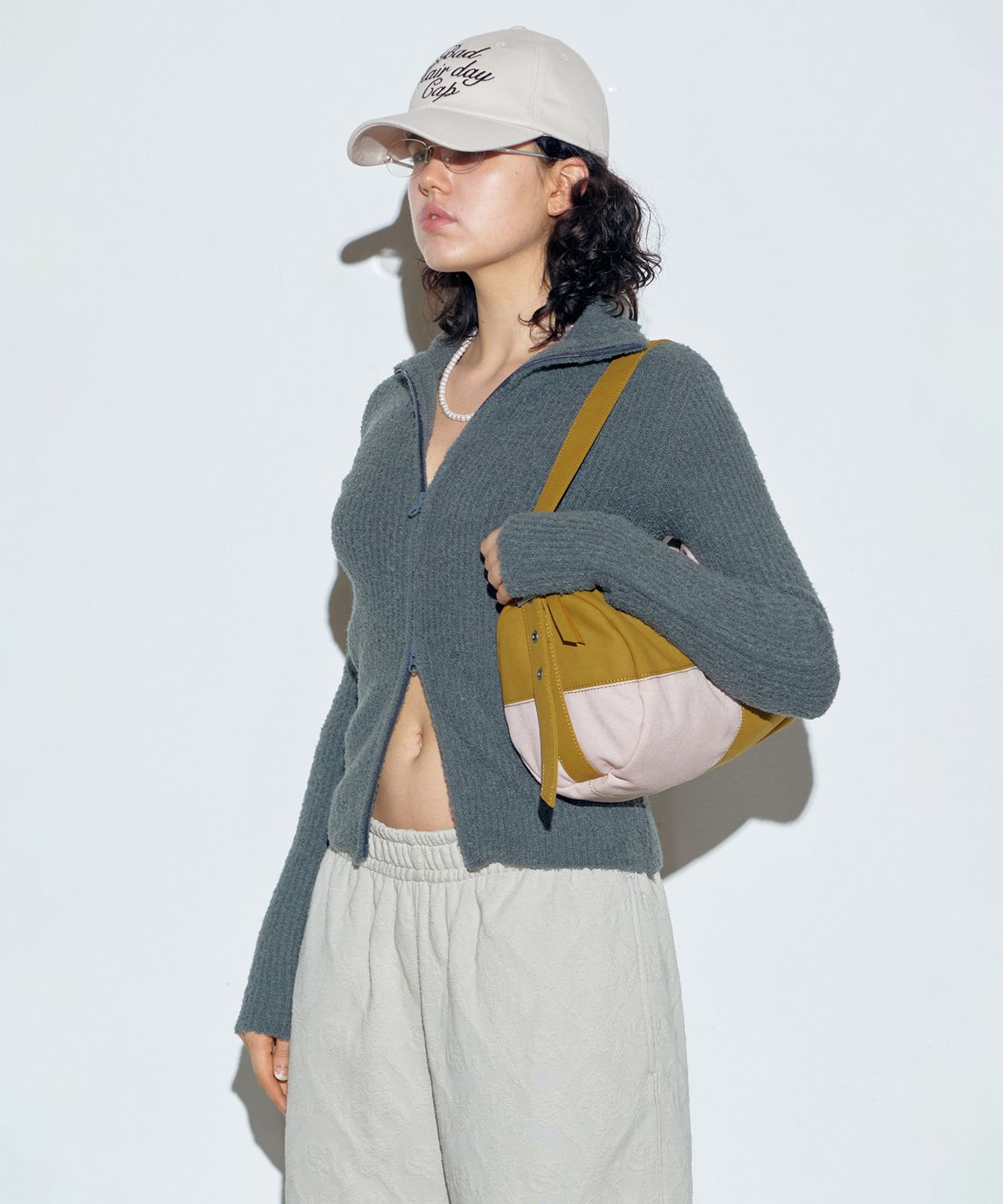 스컬프터(SCULPTOR) Boucle Knit Zip-Up Gray