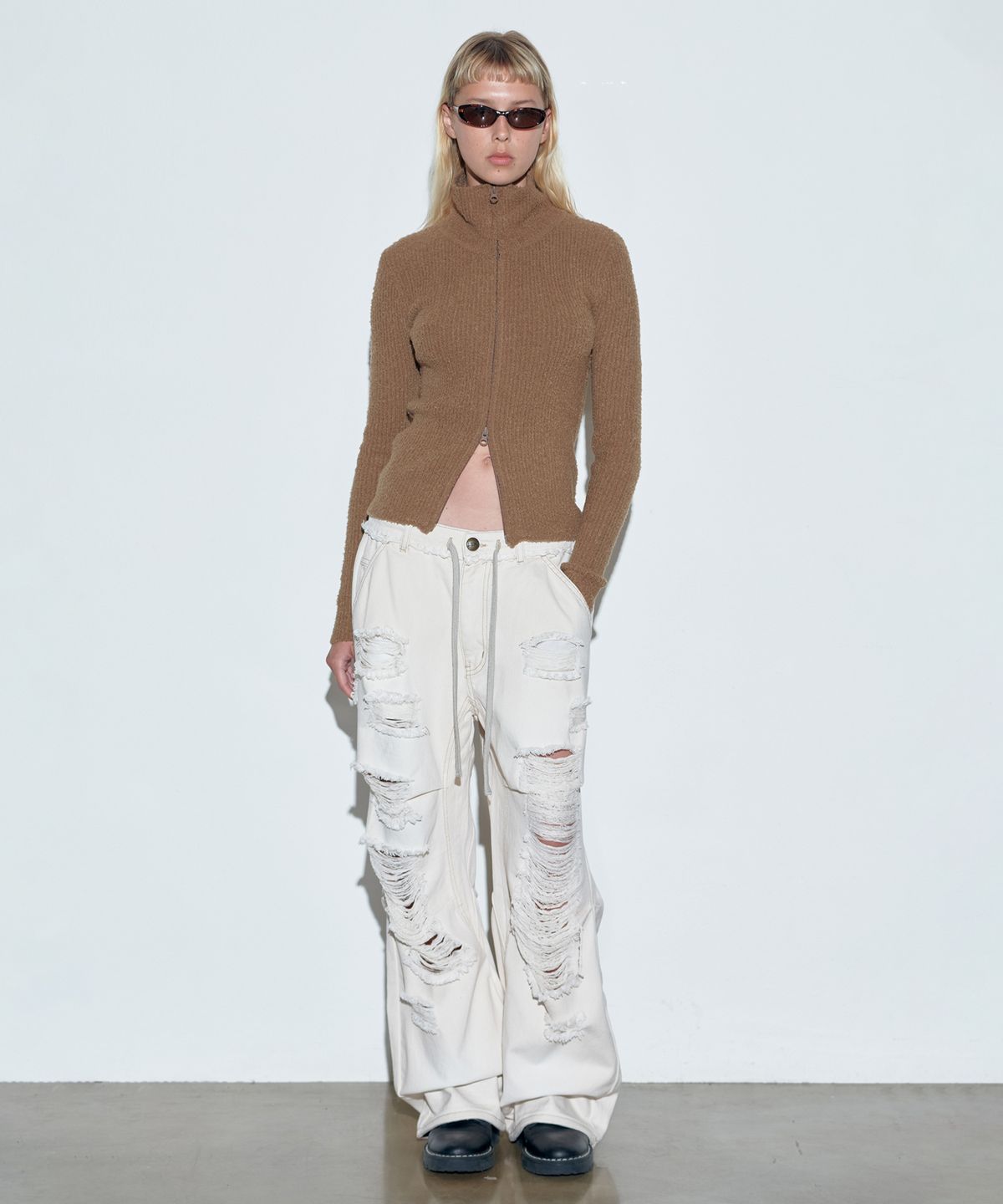 스컬프터(SCULPTOR) Boucle Knit Zip-Up Toast