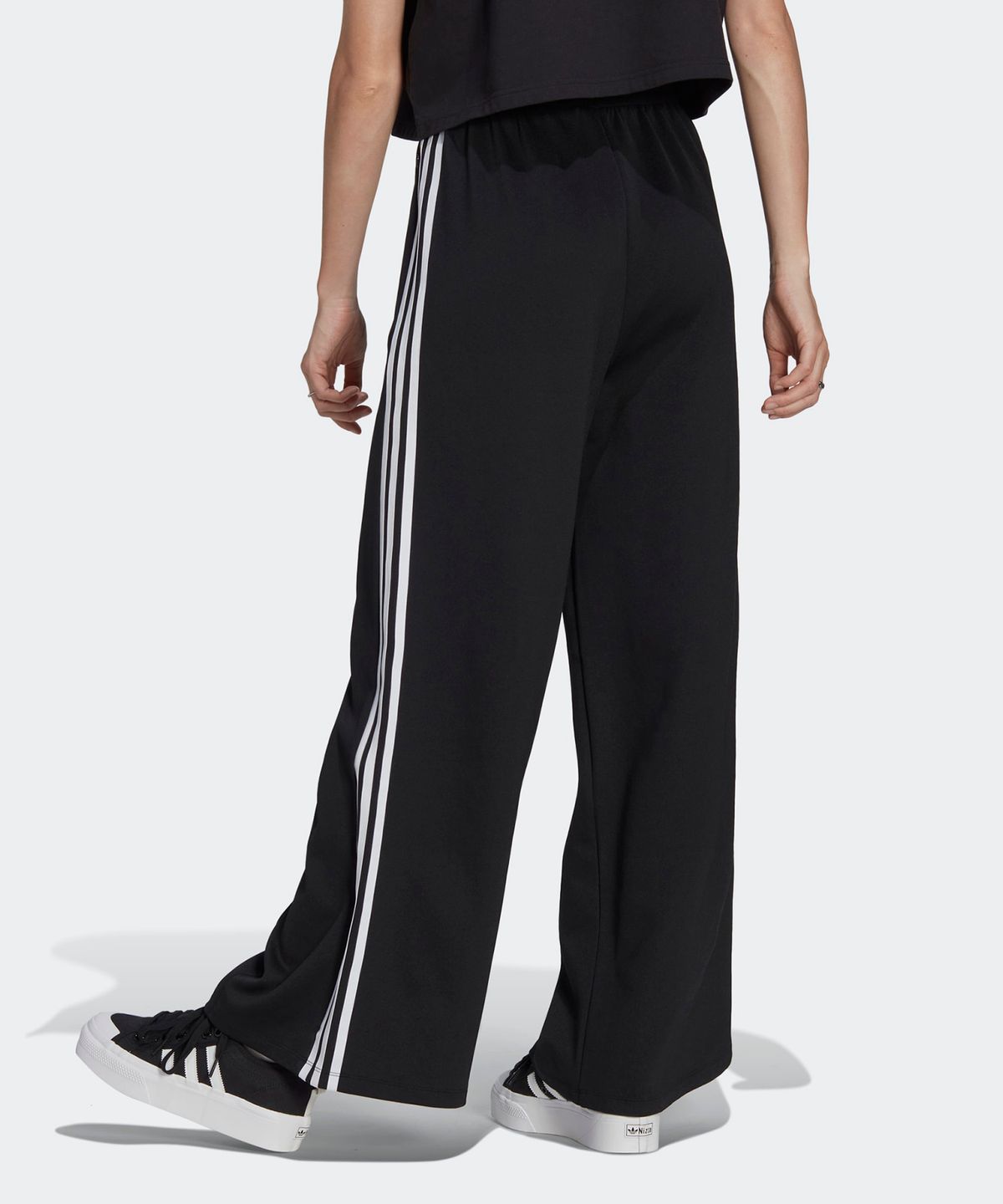 아디다스(ADIDAS) 와이드 레그 팬츠 W - 블랙 / IB5911
