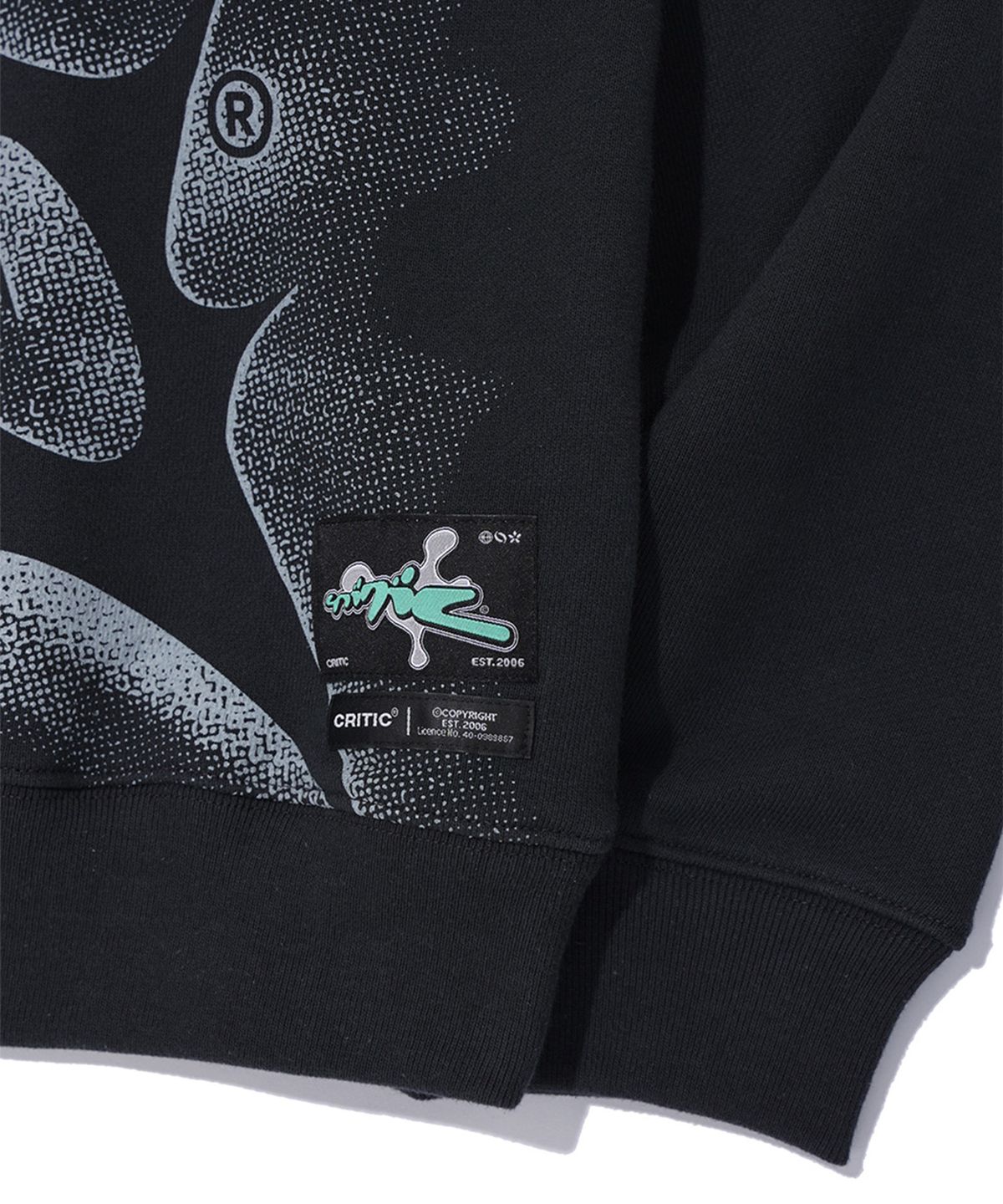 크리틱(CRITIC) EMERGENCY LANDED ALIEN SWEATSHIRTS CHARCOAL