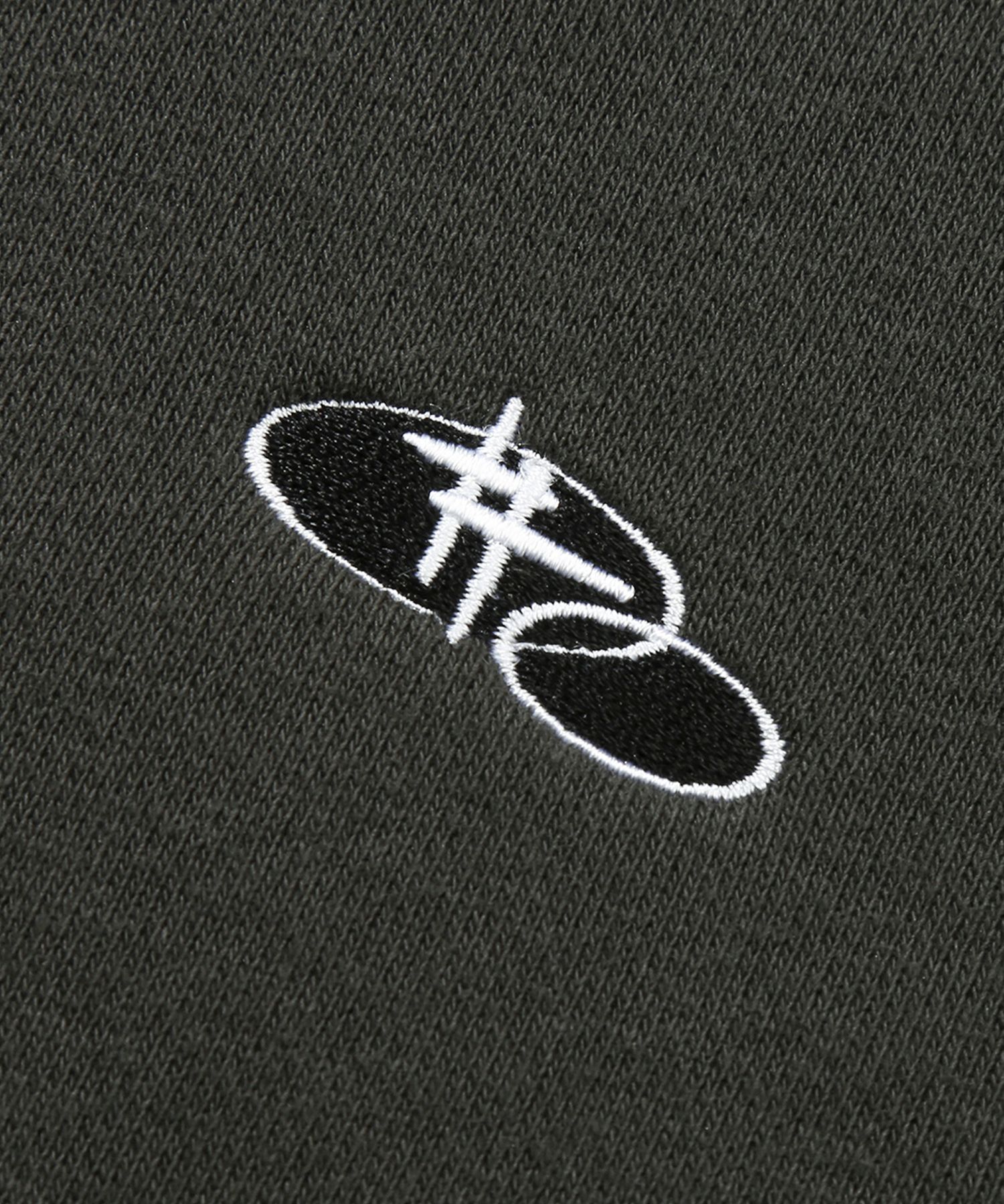 ROMANTIC CROWN★Unisex★ REVERSE LINE POCKET CREWNECK_2色♪ ROMANTIC CROWN (ロマンティック クラウン) - リバースライン