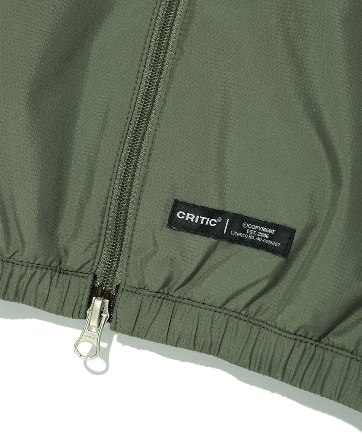 크리틱(CRITIC) WORMHOLE LOGO JACKET KHAKI