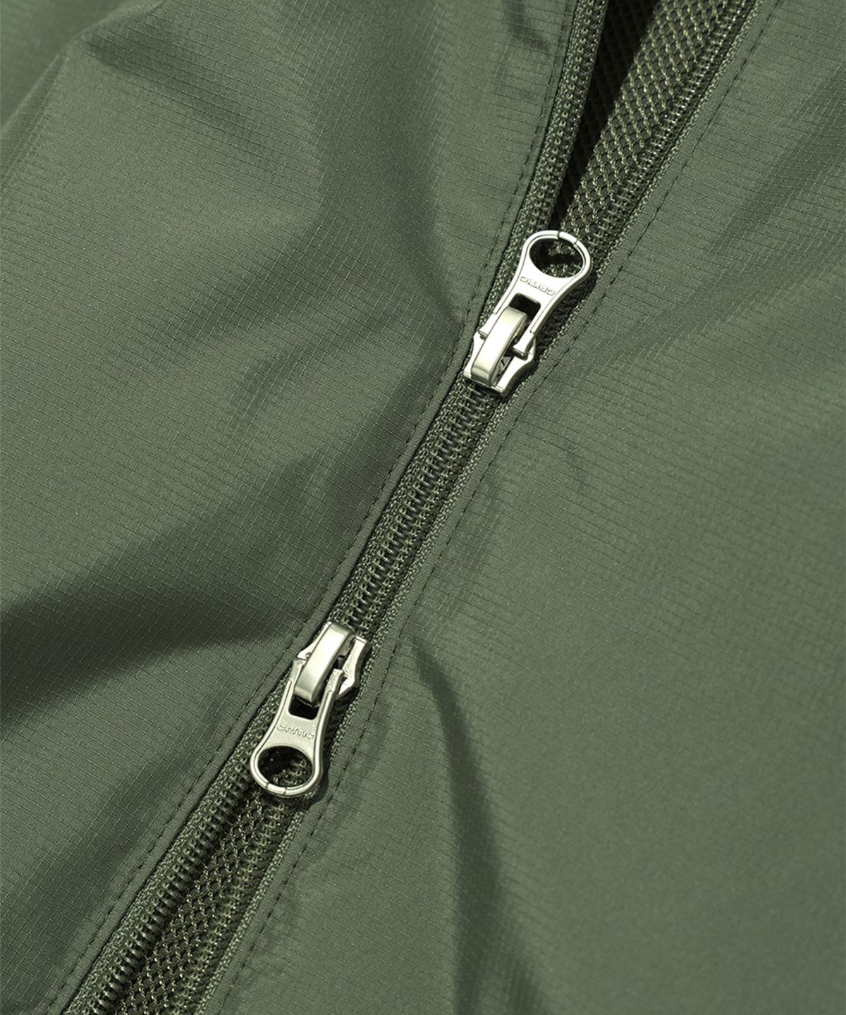 크리틱(CRITIC) WORMHOLE LOGO JACKET KHAKI