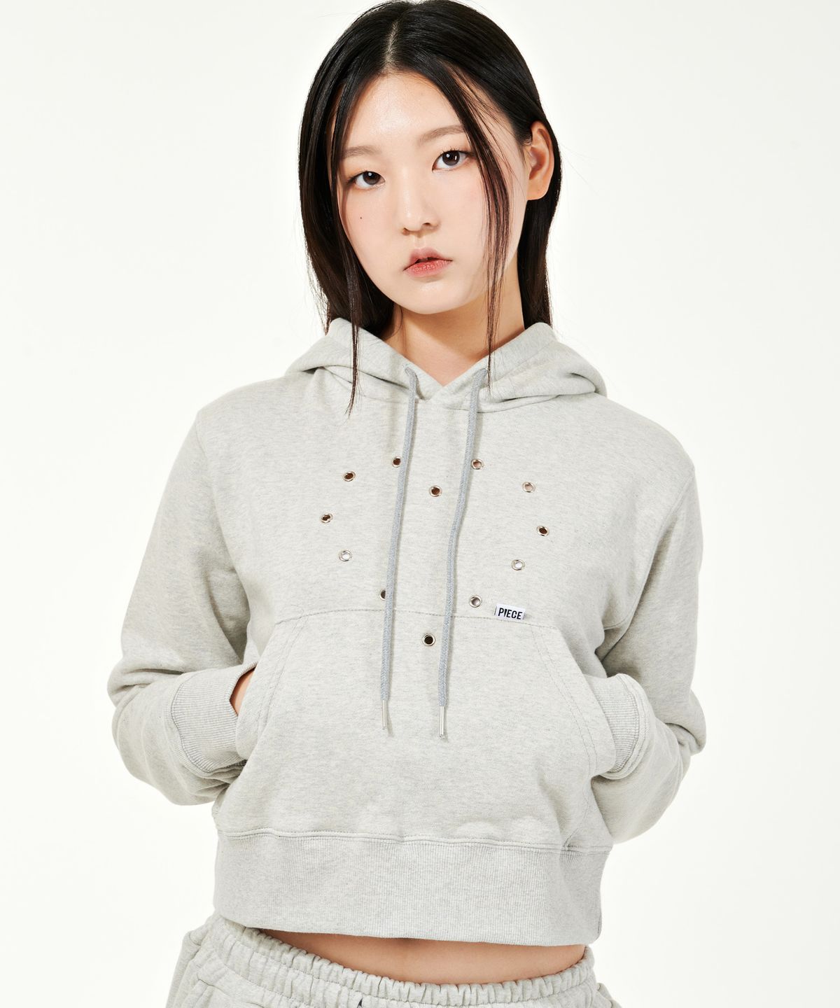 피스메이커(PIECE MAKER) HEART EYELET HOODIE (GREY) (2TYPE)