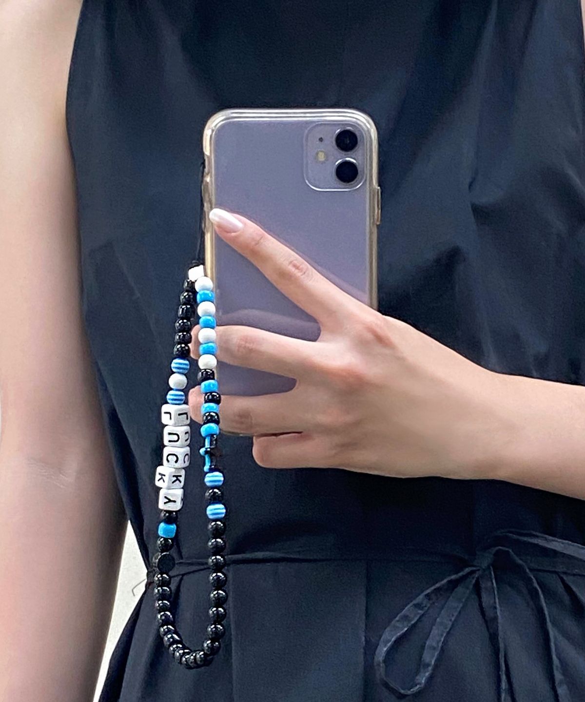 봉보(BONBEAU) Kitsch motive initial phone strap 키치 모티브 이니셜 비즈 폰 스트랩