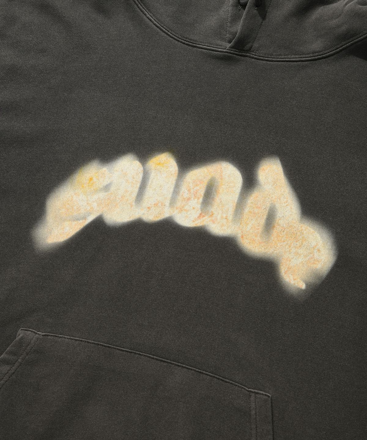 스웨이드(SUADE) FIRE SUADE HOODIE [PIGMENT BLACK]
