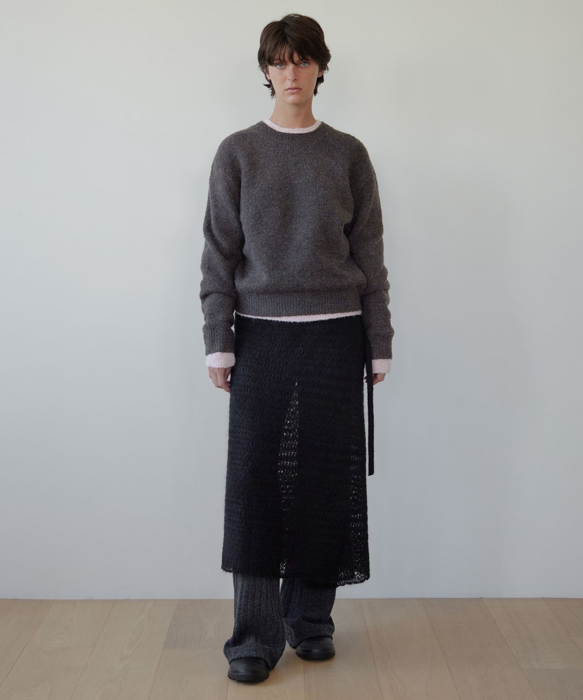 르바(LEVAR) Pullover Round Wool Knit - Multi brown