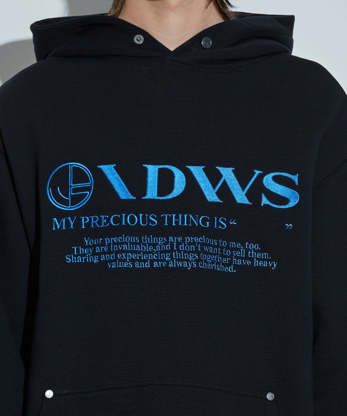 아이돈워너셀(IDWS) Logo Embroidered Hoodie Black