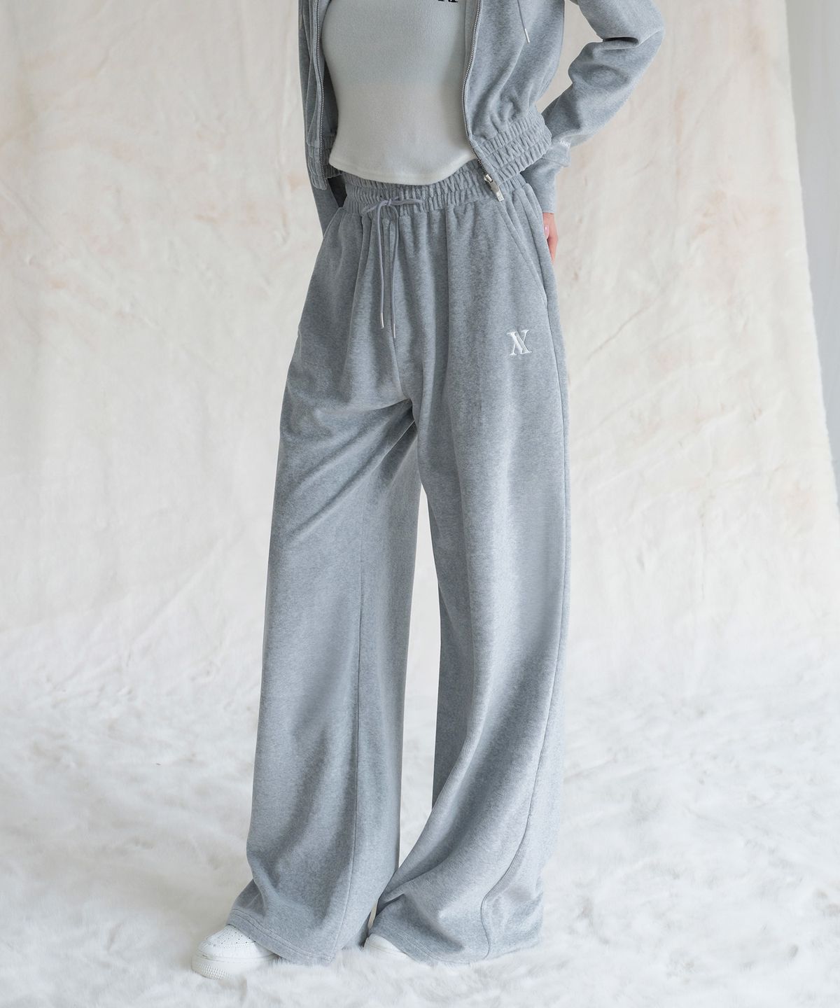 어반드레스(AVANDRESS) [SET] Very Beloa Hood Zip-up & Very Beloa Pants - 6COL