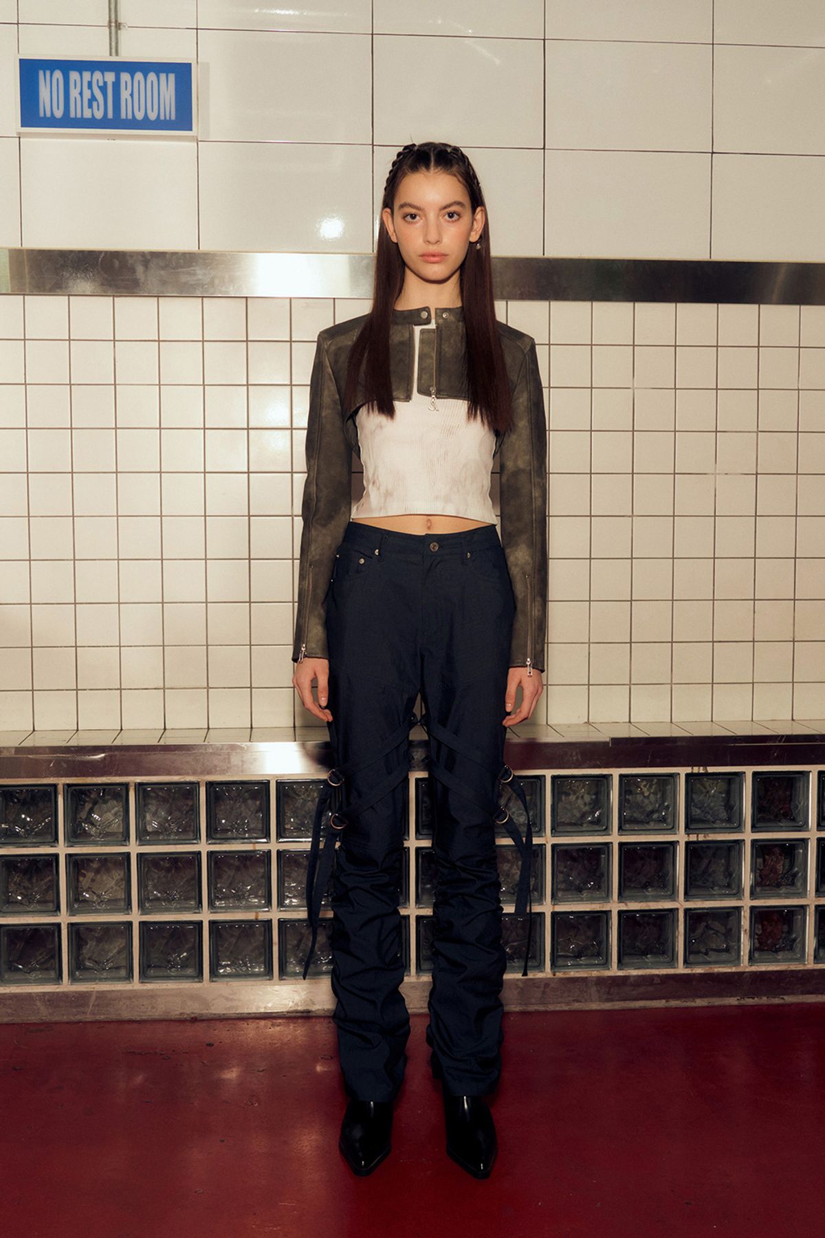 애프터아워즈(AFTERHOURS) DETACHABLE STRAP SHIRRING PANTS (INDIGO BLUE)