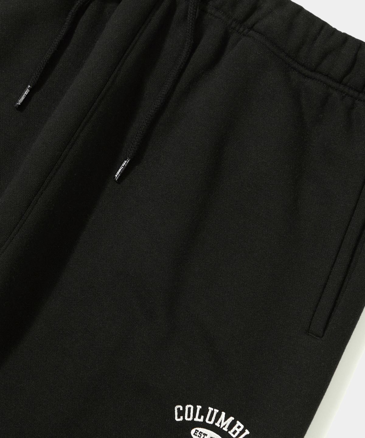 컬럼비아 유니버시티(COLUMBIA UNIVERSITY) CU ARCH LOGO REGULAR-FIT FLEECE SWEATPANTS 블랙