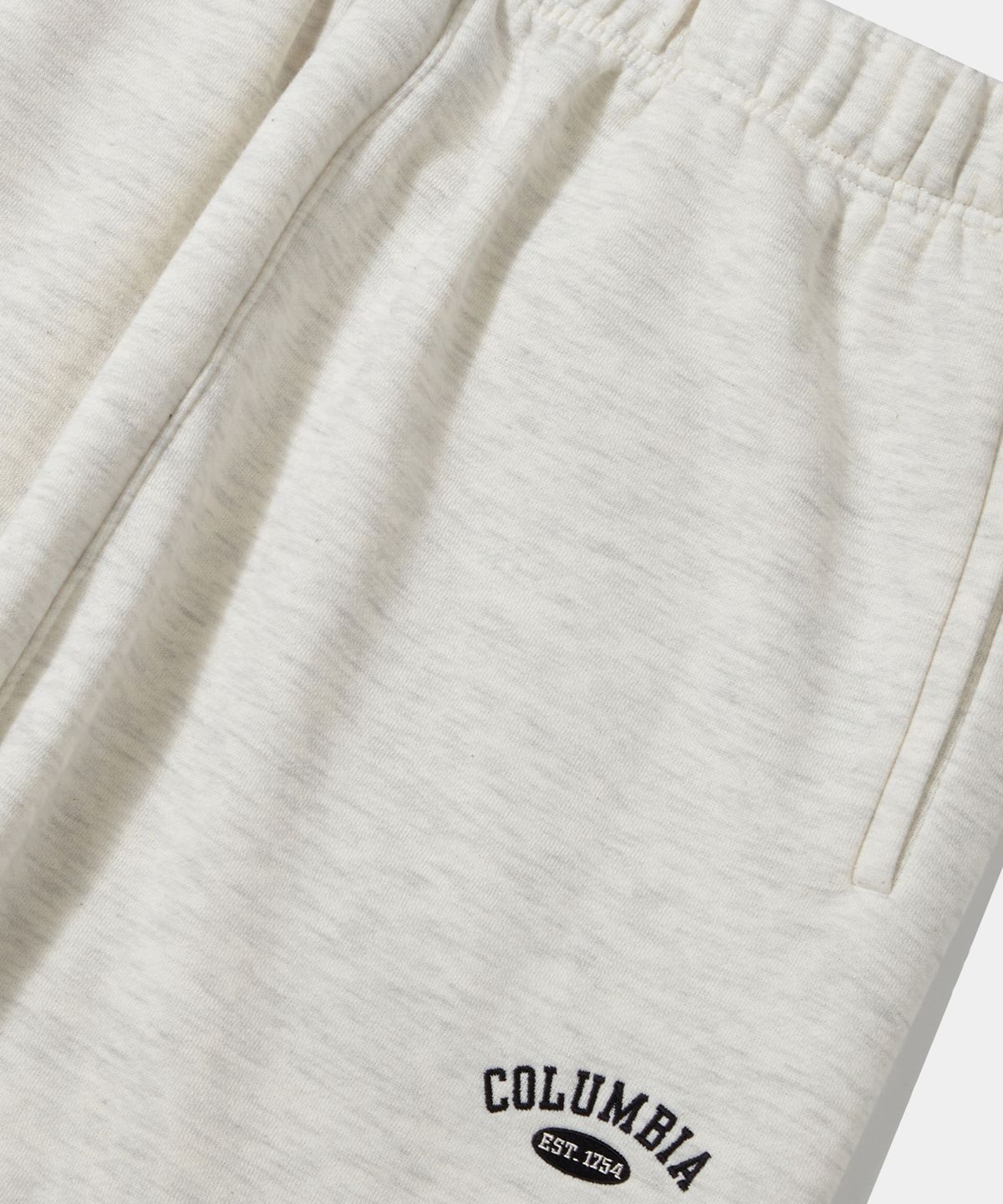컬럼비아 유니버시티(COLUMBIA UNIVERSITY) CU ARCH LOGO REGULAR-FIT FLEECE SWEATPANTS 오트밀
