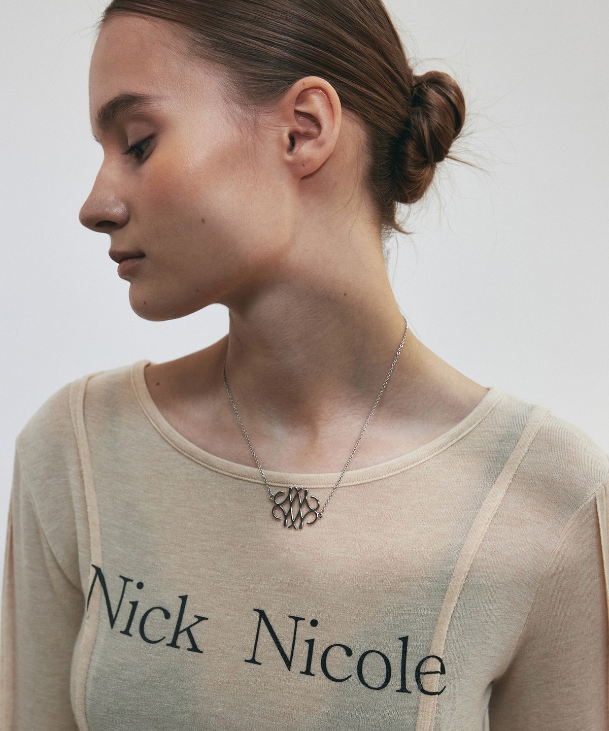 닉앤니콜(NICK&NICOLE) NICK PINTUCK LINE LS TOP_BEIGE