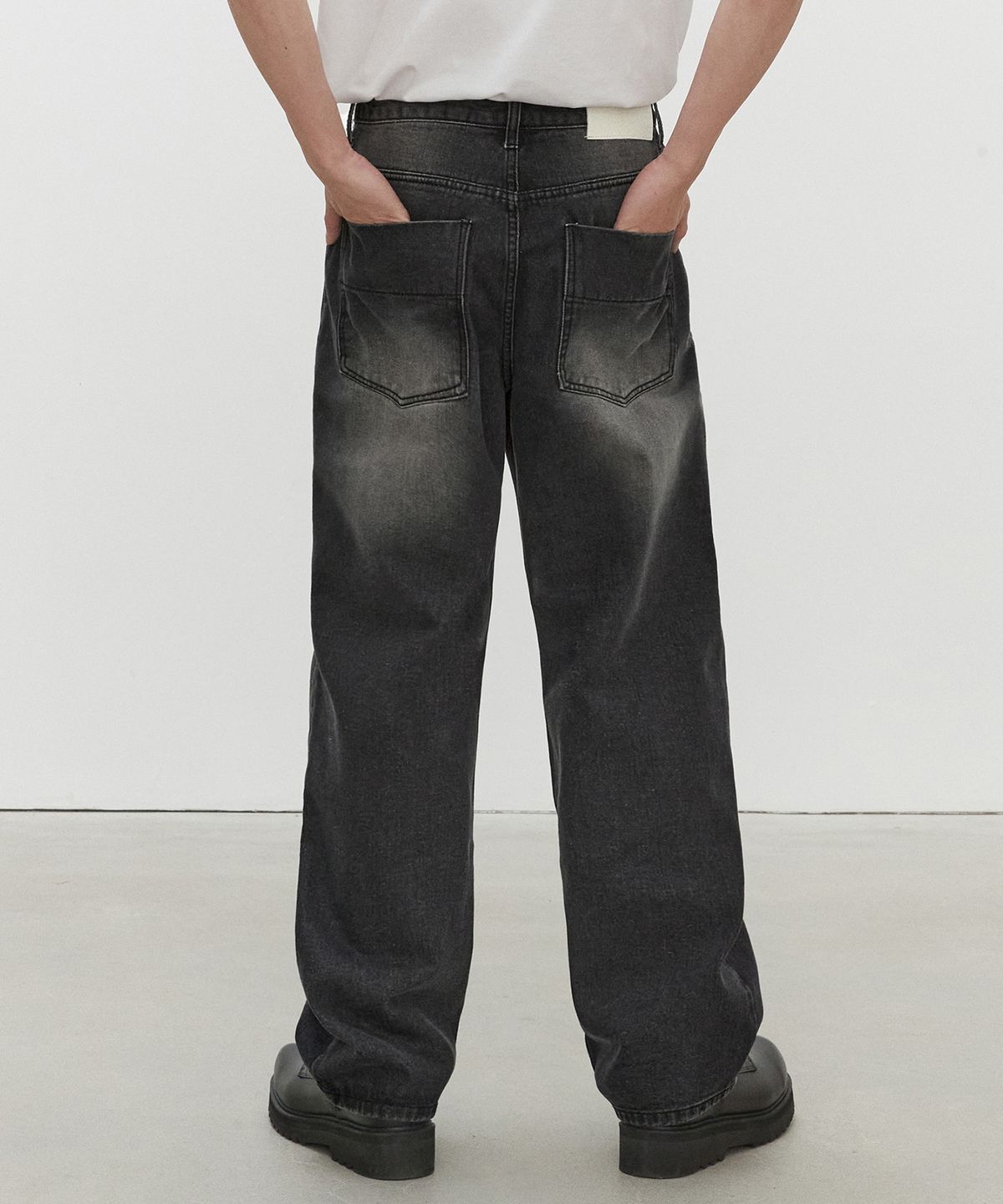 데케트(DECET) Mid Rise Wide Jeans DCPT027HLBlack
