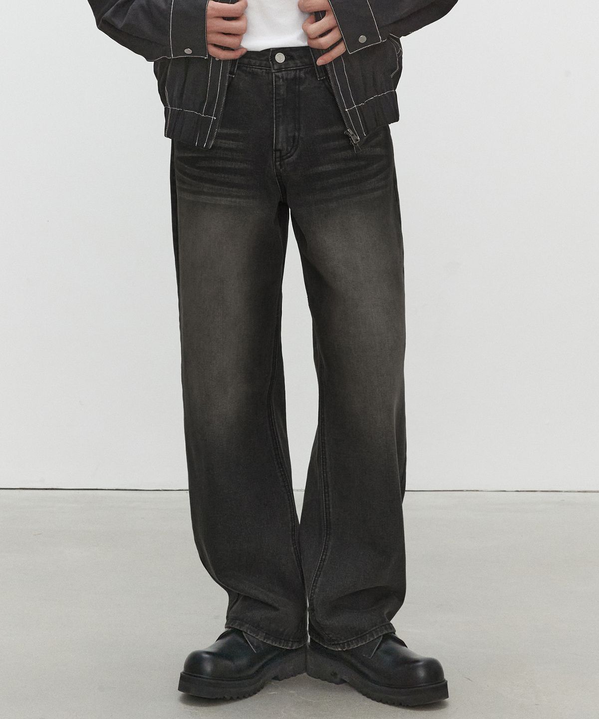 데케트(DECET) Mid Rise Wide Jeans DCPT027YLBlack