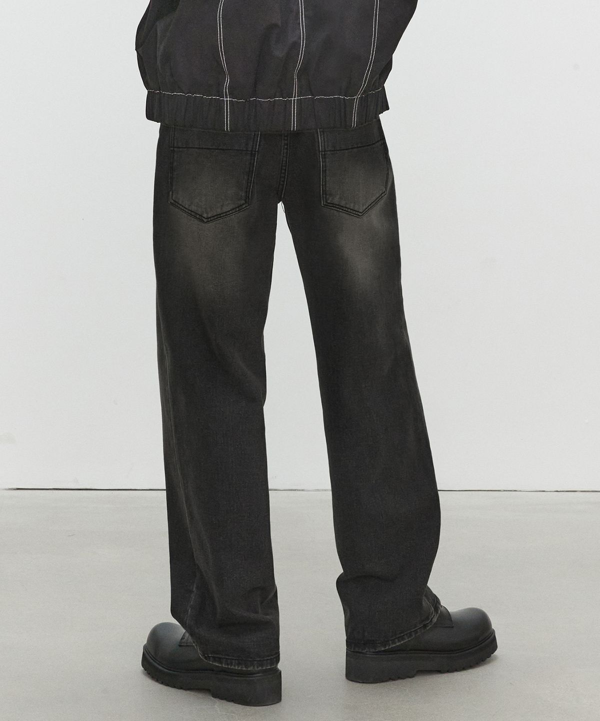 데케트(DECET) Mid Rise Wide Jeans DCPT027YLBlack