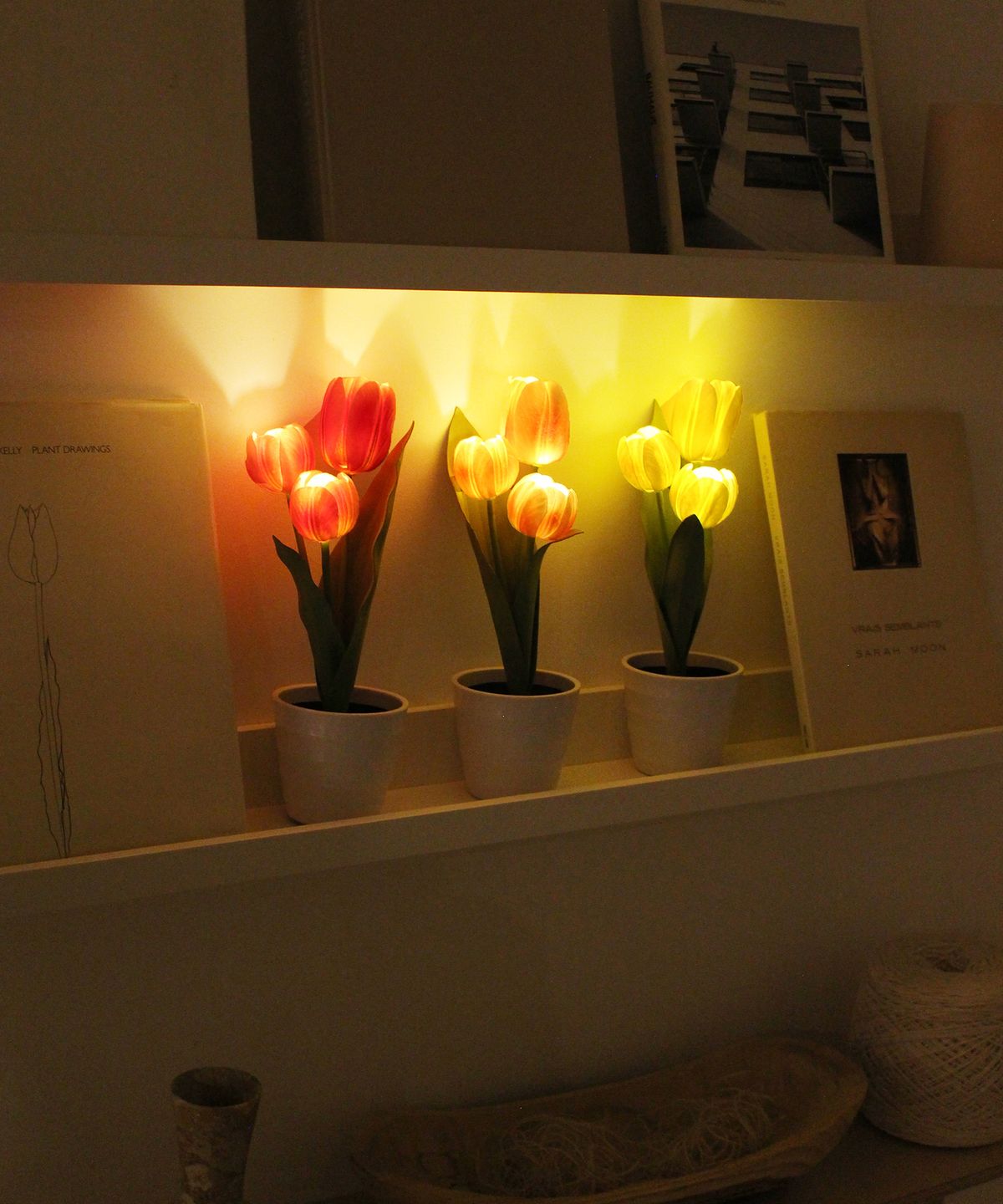 비아케이스튜디오(VIA K STUDIO) 후르츠 튤립팟 LED 무드등_3 color