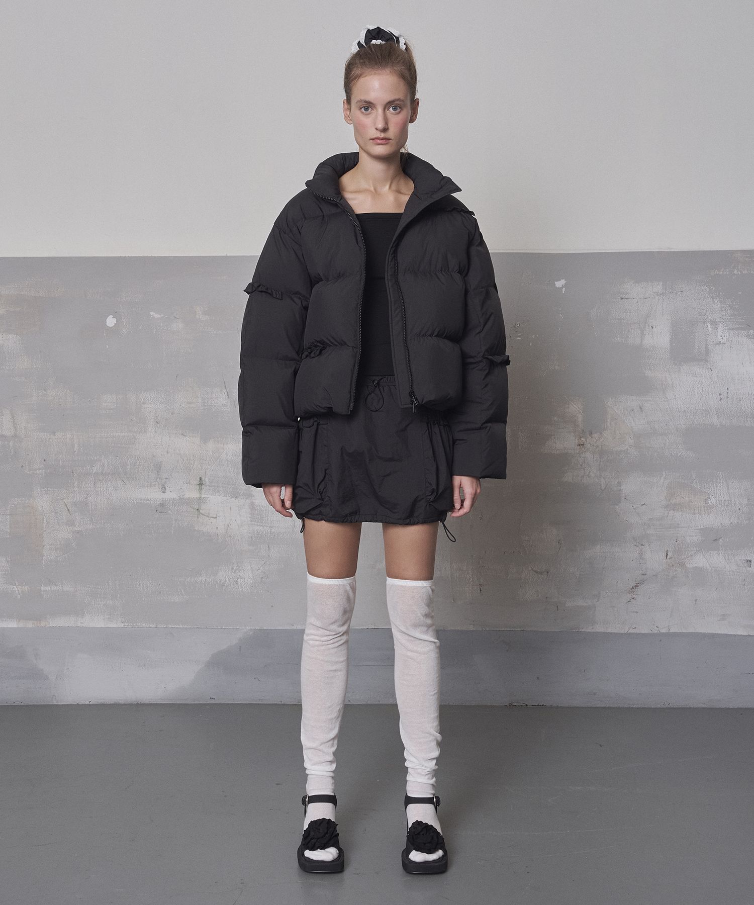 ☆韓国の人気☆【GROVE】☆GRVR SPORTS FRILL DOWN JUMPE.R☆ MUSINSA公式 | GROVE GRVR SPORTS_Frill down jumper_BLACK