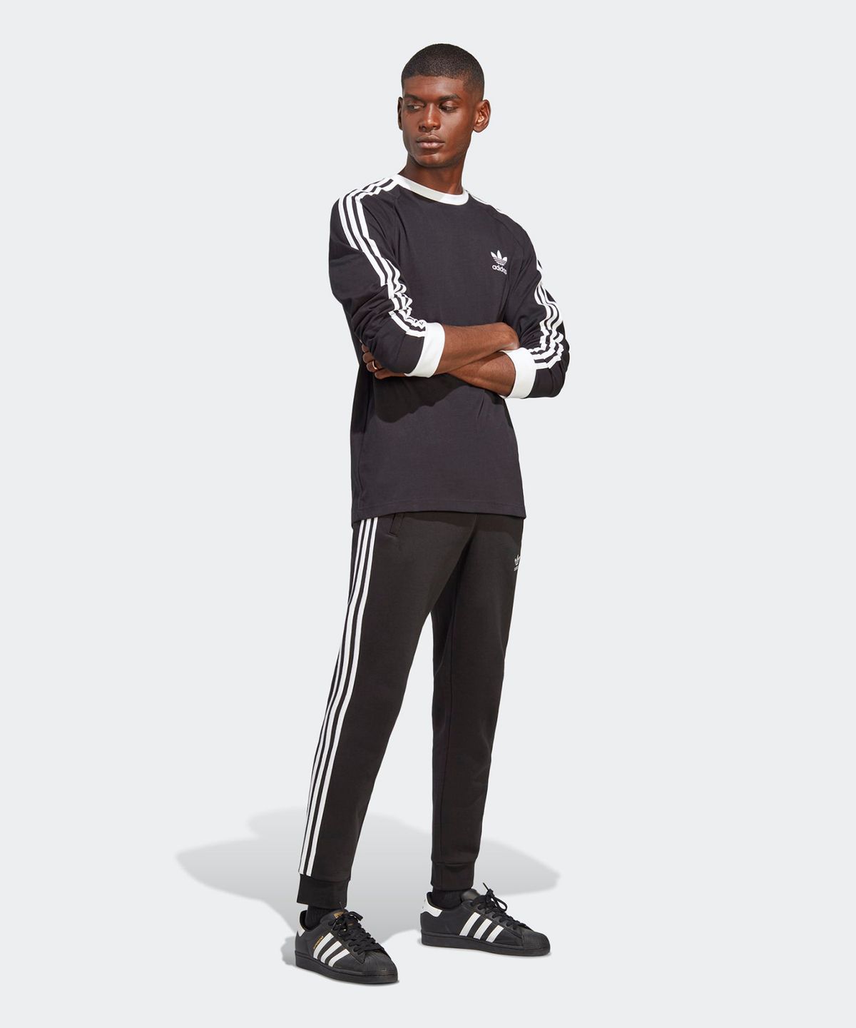 아디다스(ADIDAS) 3S 긴팔 티 - 블랙 / IA4877