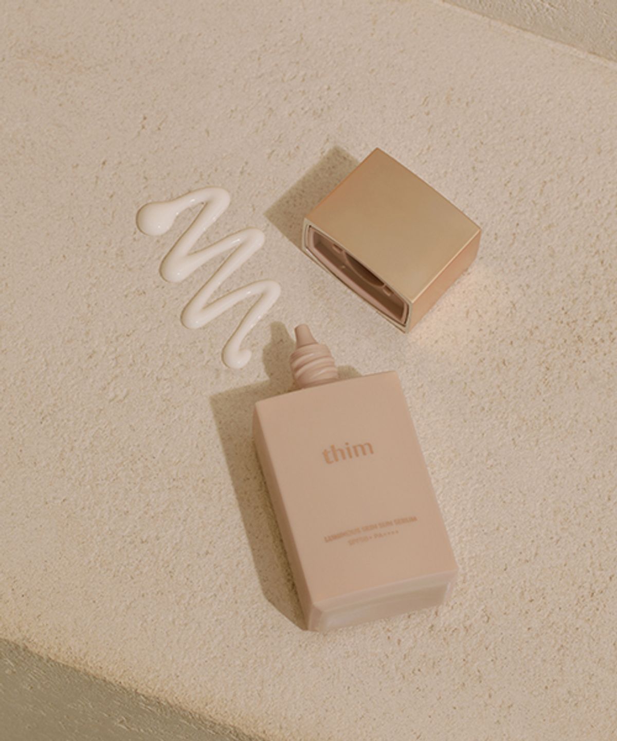 띰뷰티(THIM BEAUTY) 띰 루미너스 스킨 선세럼 50ml (SPF50+ PA++++)