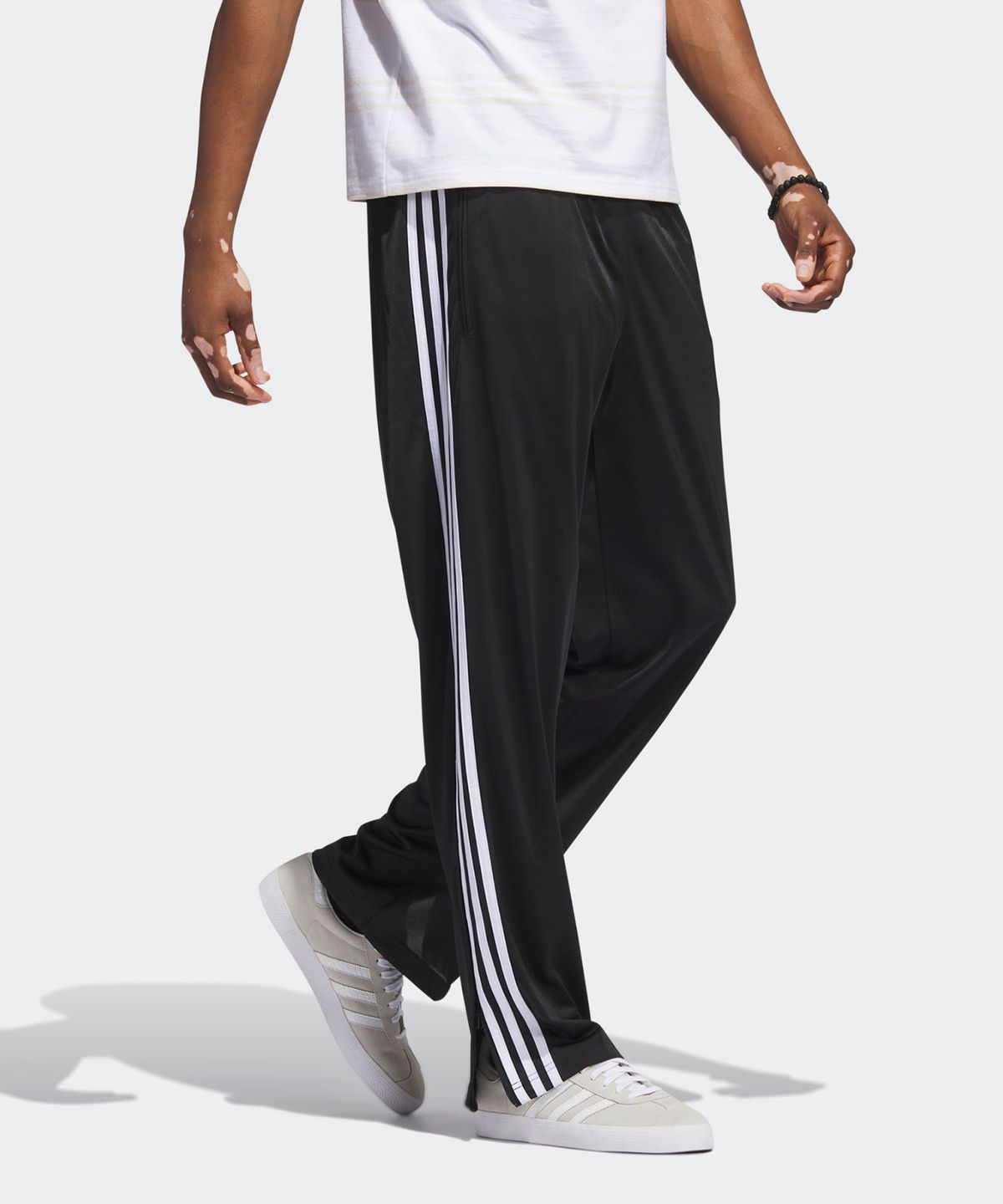 아디다스(ADIDAS) 파이어버드 트랙 팬츠 - 블랙 / IJ7055