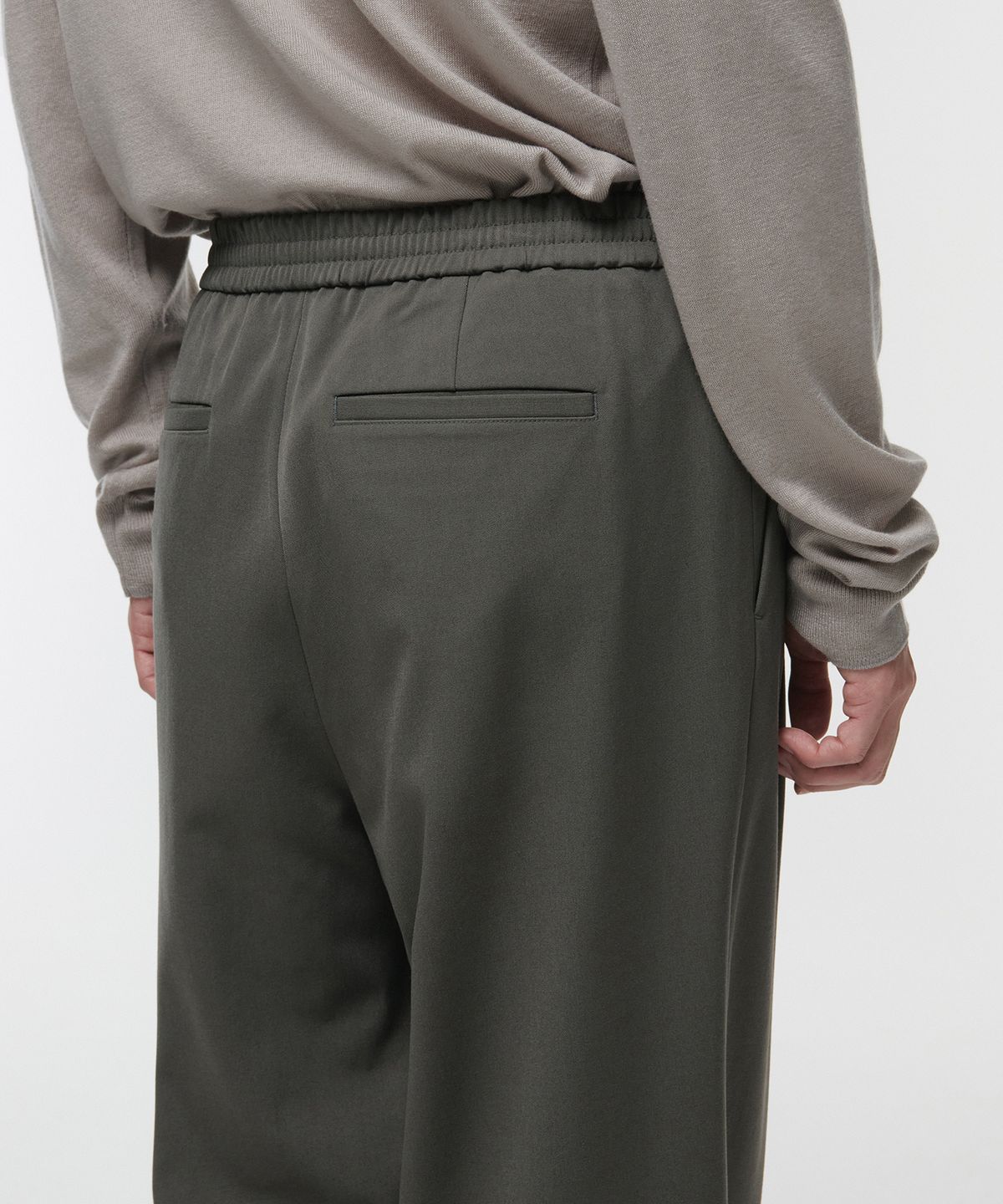 무신사 스탠다드(MUSINSA STANDARD) 원 턱 와이드 밴딩 슬랙스 [라이트 카키]