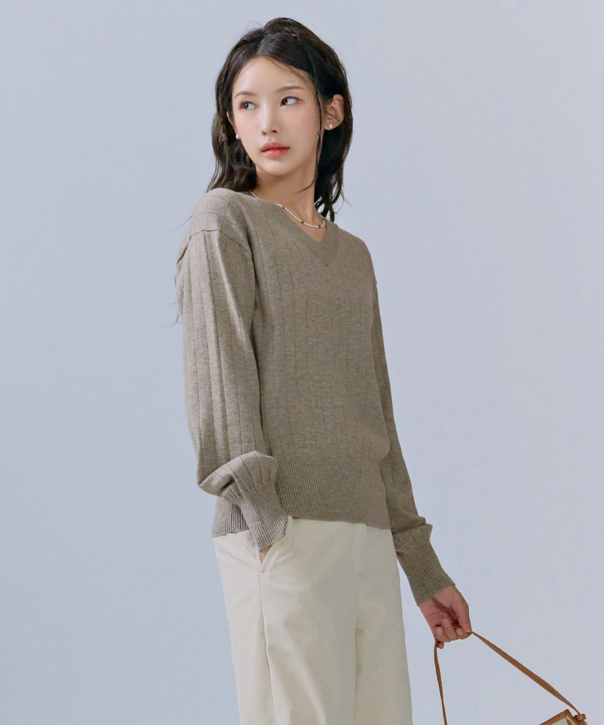 체이스컬트(CHASECULT) 여성 V-NECK 크롭 스웨터-CFRG5262C08