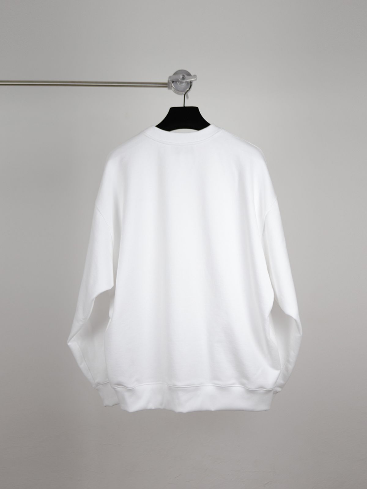 고저(GOZER) OVERSIZED  STAYHIGHDOWNLOW BASIC CREW_WHITE