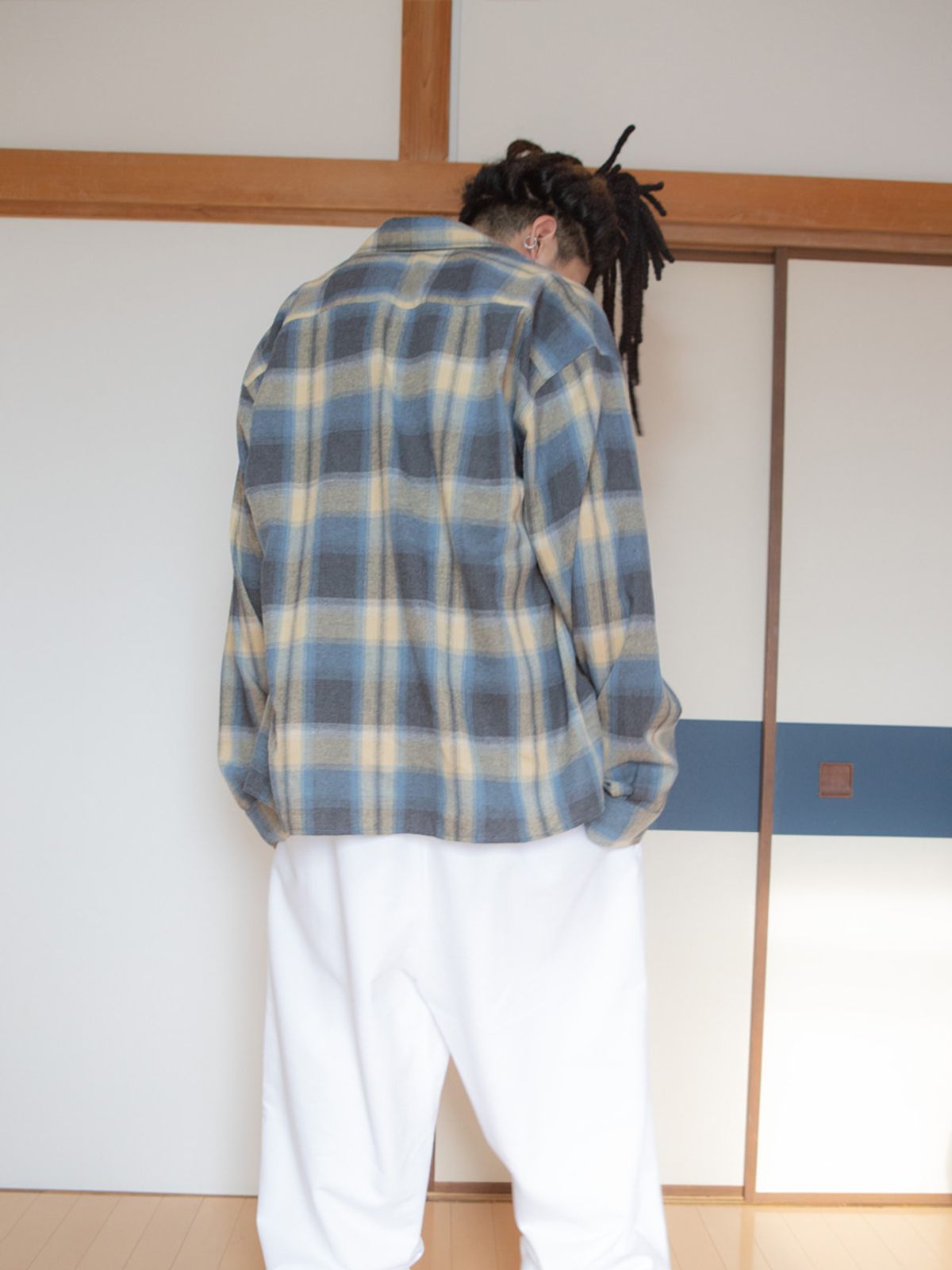 고저(GOZER) OVERSIZED FLANNEL CHECK SHIRTS_LIGHT BLUE