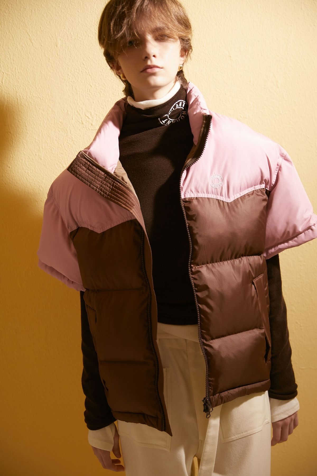 노앙(NOHANT) COLOR BLOCK SHORT SLEEVE PADDING PINK