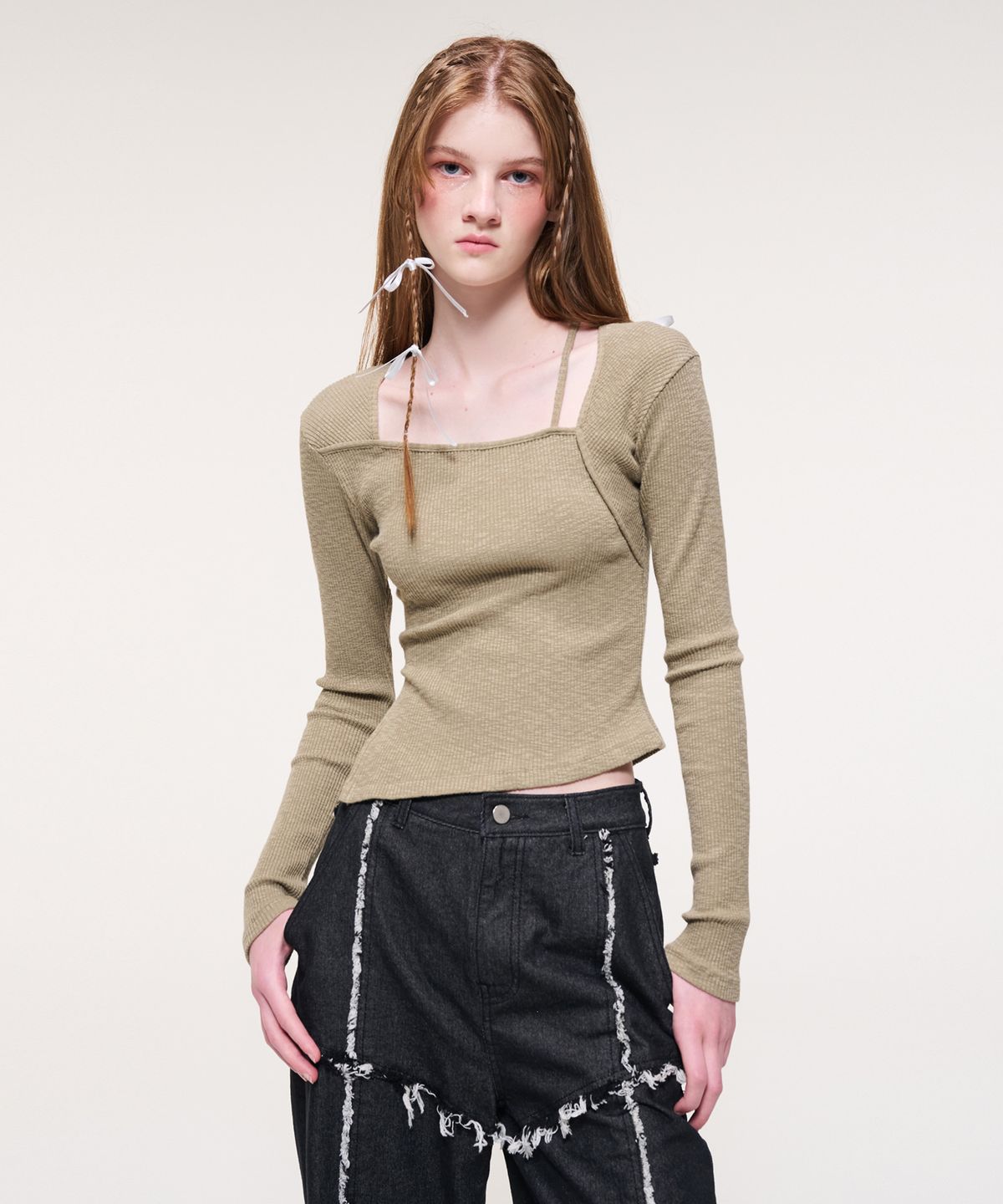 에트몽(ETMON) Square Neck Slit T-Shirt, Khaki
