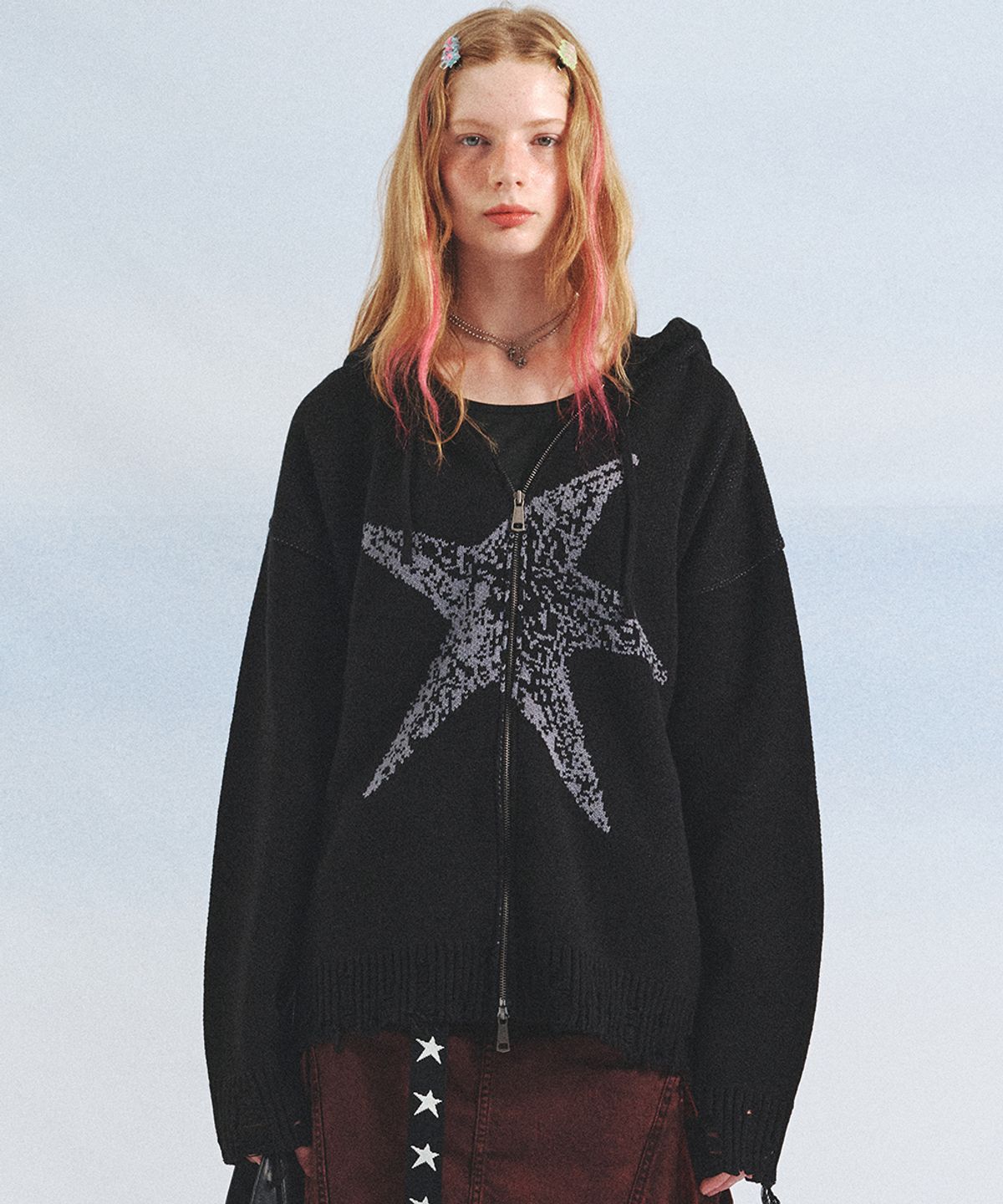 메인부스(MAINBOOTH) Starfish Hood Zip-up Sweater(BLACK)