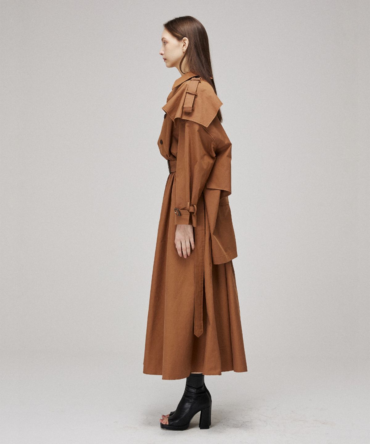 므아므(MMAM) Signature trench coat dress