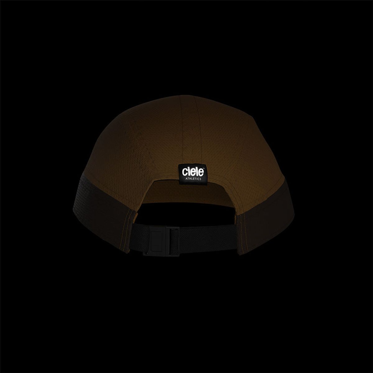 씨엘르 애슬레틱(CIELE ATHLETICS) ALZCap - Standard Corp Small - Caralatte
