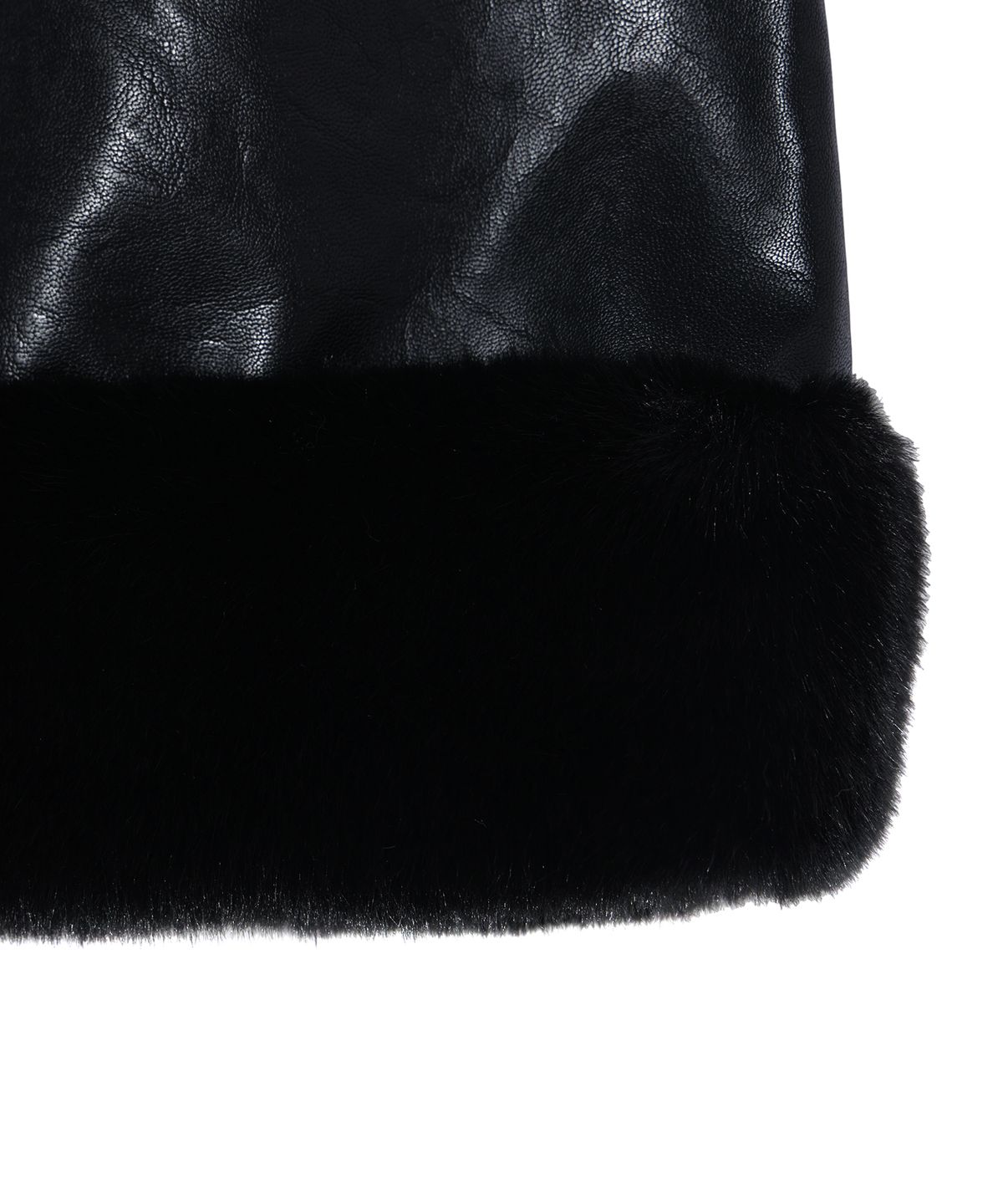 유희(YOUHEE) FUR TRIMMING LEATHER MINI SKIRT BLACK