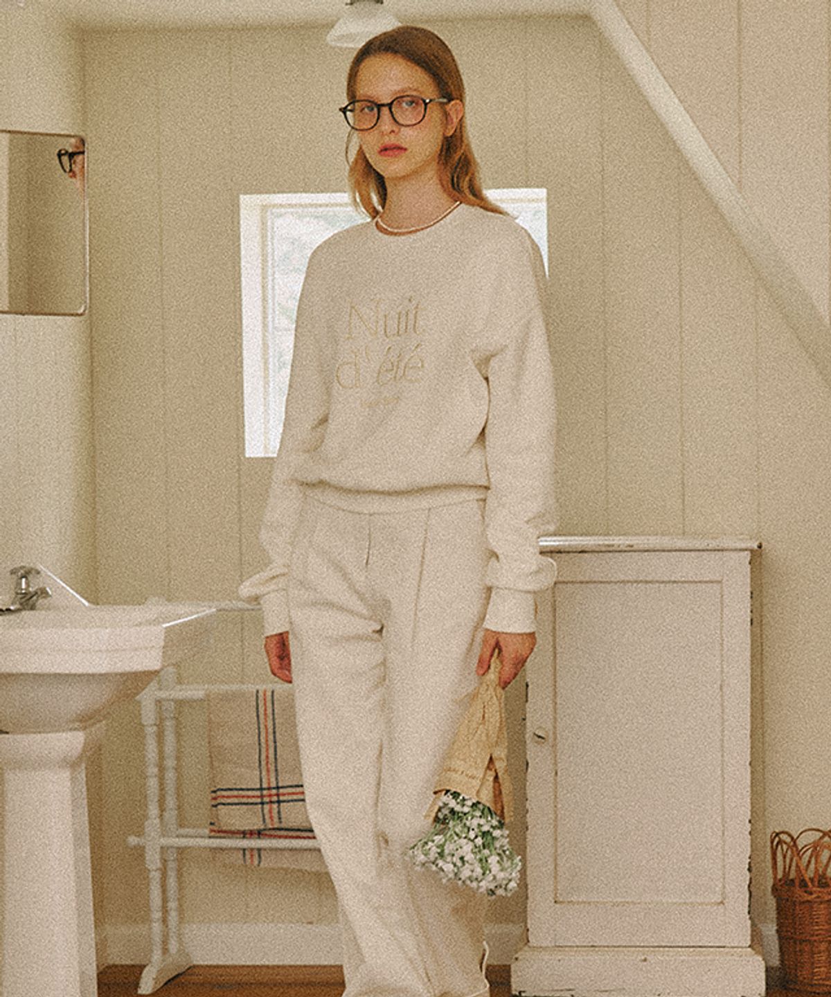 론론(RONRON) NUIT D ETE SWEATSHIRT CREAM