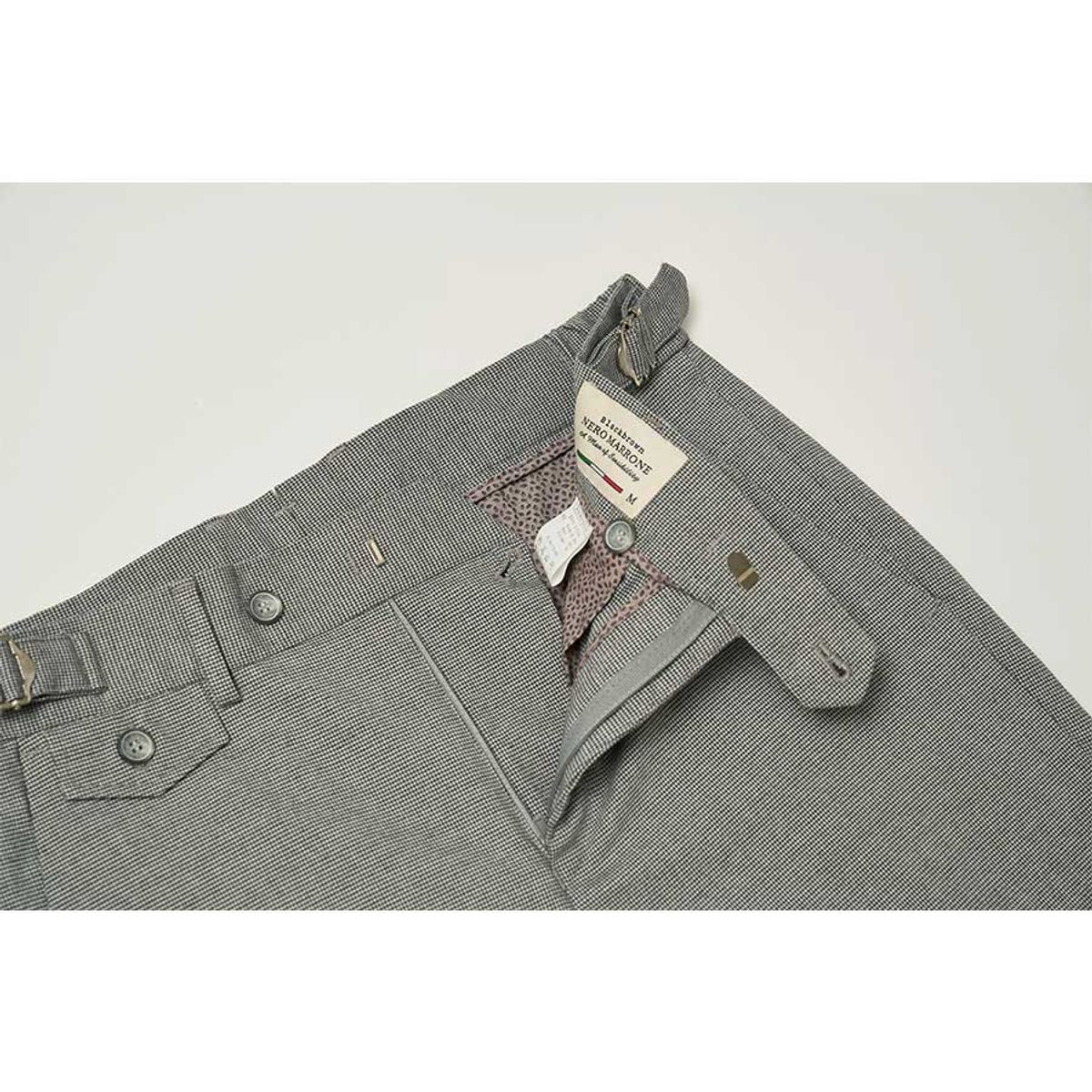 블랙브라운(BLACKBROWN) 사이드 어드저스트 하운드투스 체크 팬츠 [LIGHT GRAY]