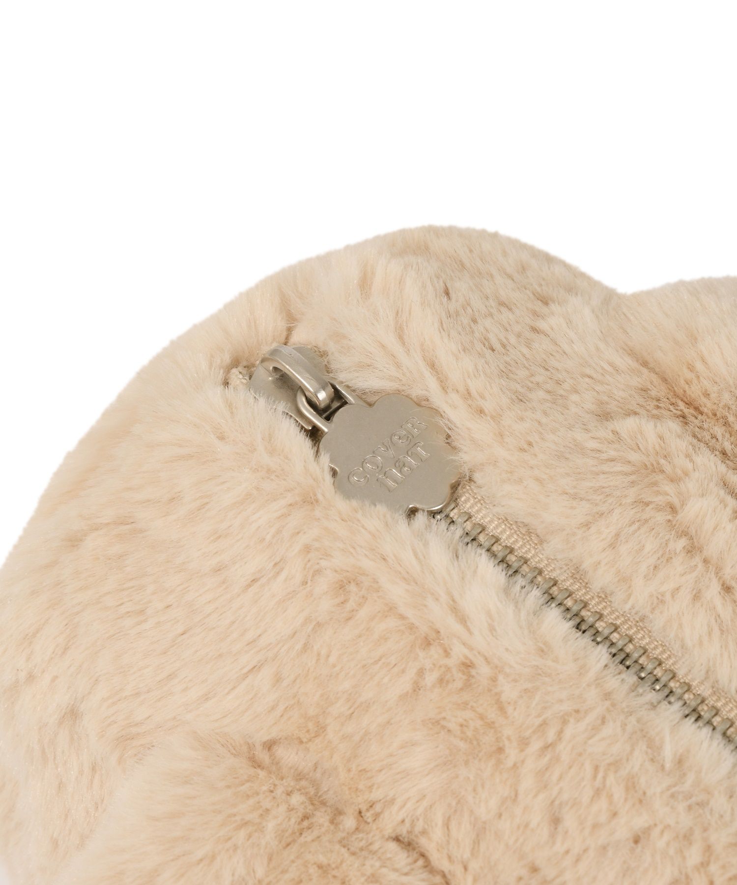 MUSINSA | COVERNAT Cloverheart Ecofur Tote Bag Beige