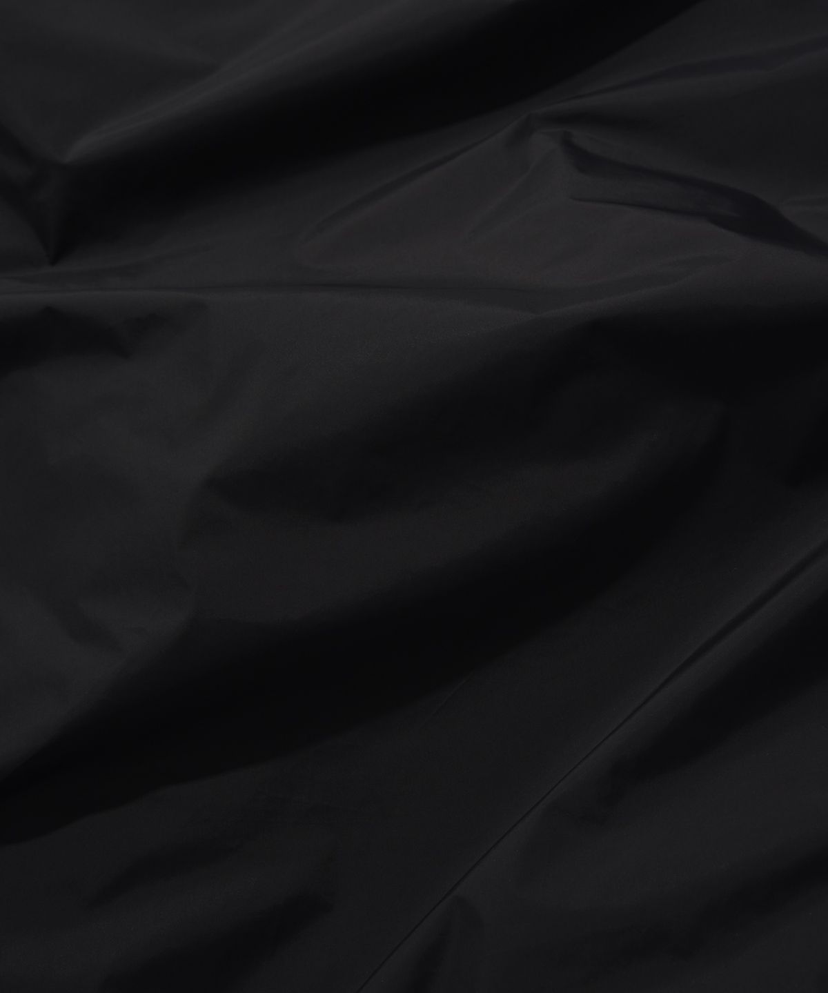 커버낫(COVERNAT) 미드 보아 벤치 점퍼 블랙