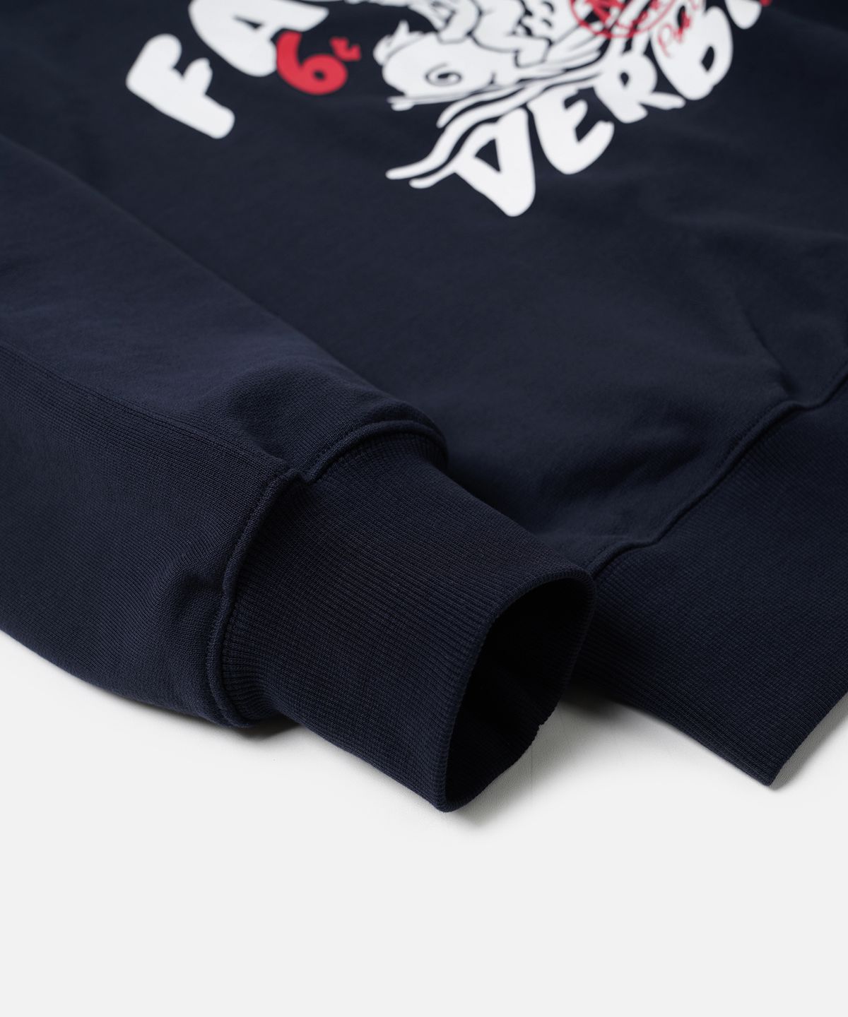 프리즘웍스(FRIZMWORKS) POSTAGE STAMP SWEATSHIRT _ NAVY
