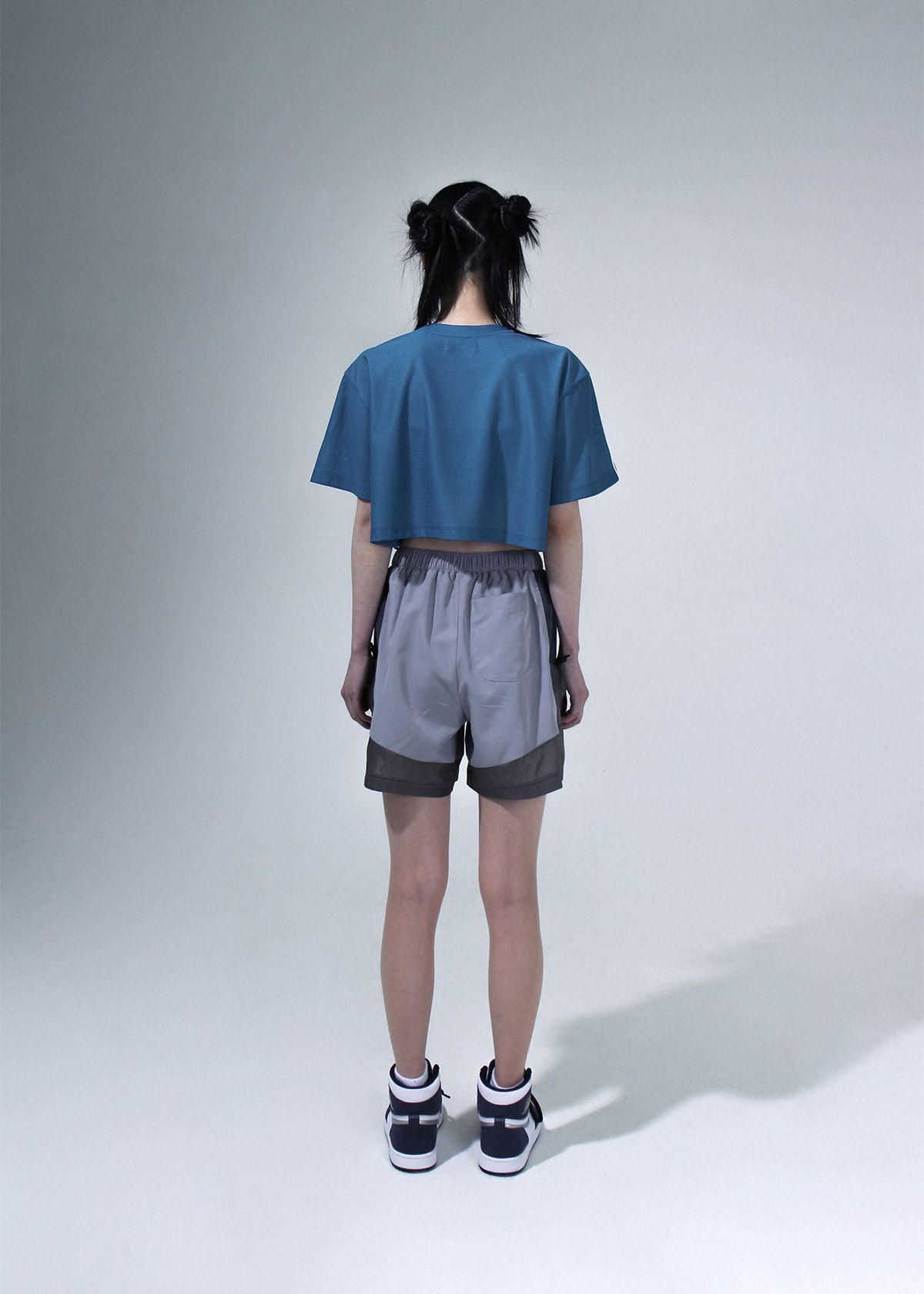 세니크(SENIK) Sporty Buckle Shorts - Grey