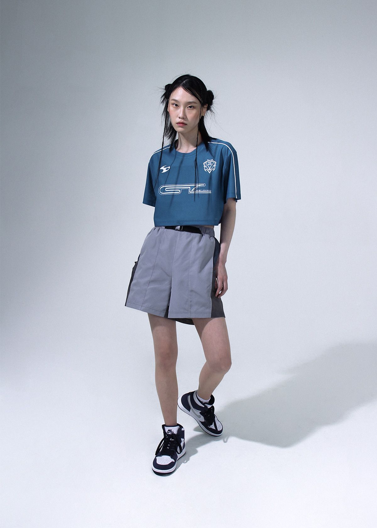 세니크(SENIK) Sporty Buckle Shorts - Grey