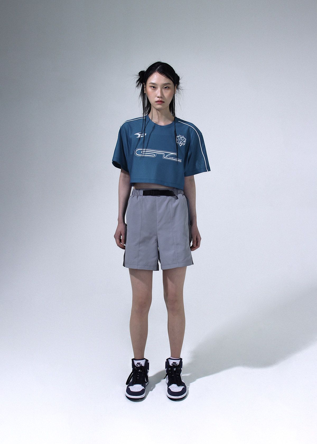 세니크(SENIK) Sporty Buckle Shorts - Grey